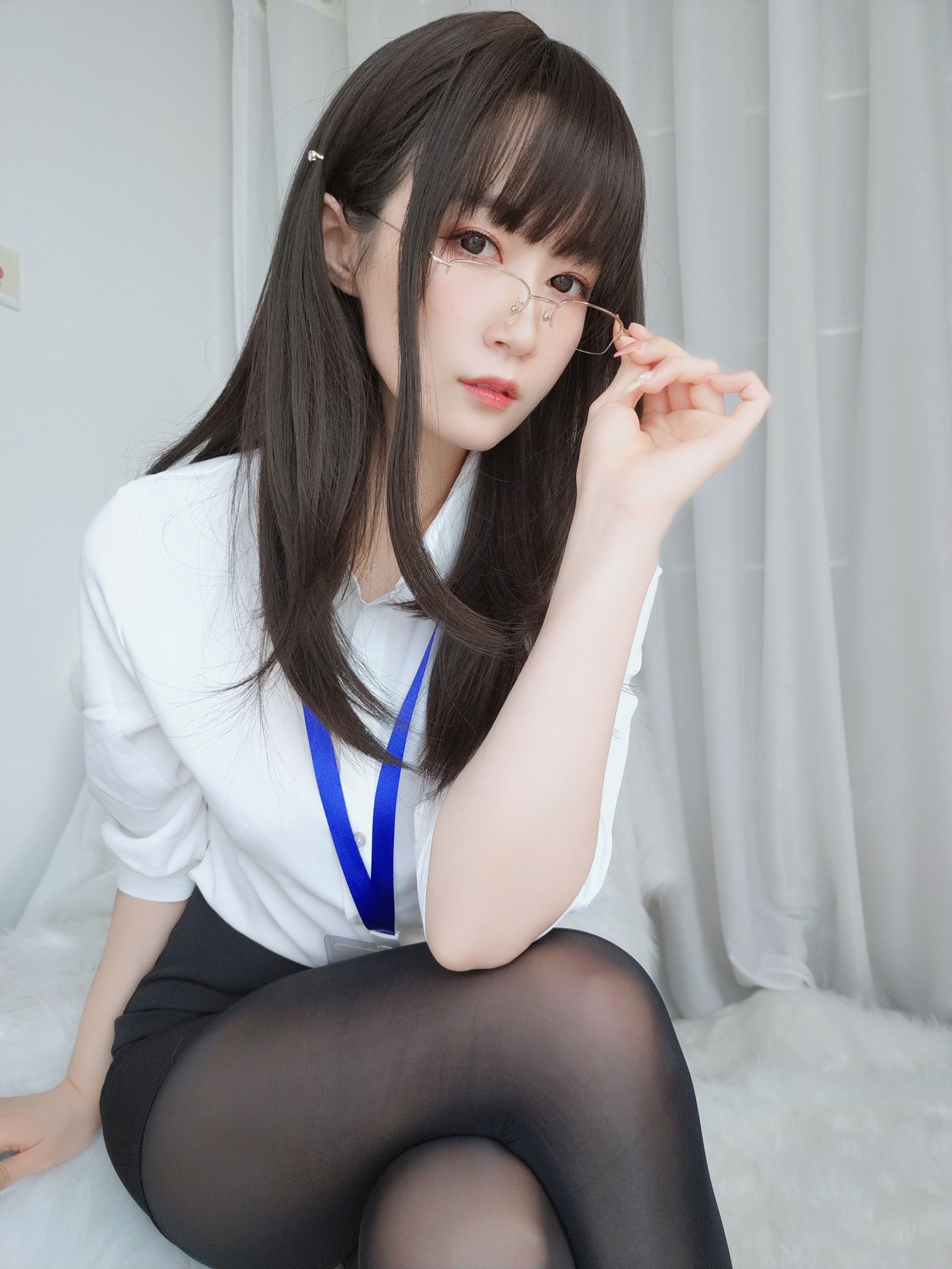 [Cosplay] Coser小姐姐白银 - 制服