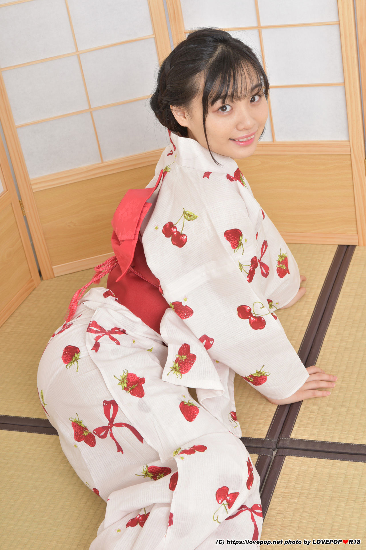 [LOVEPOP] Urara Kanon 花音うらら Photoset 02