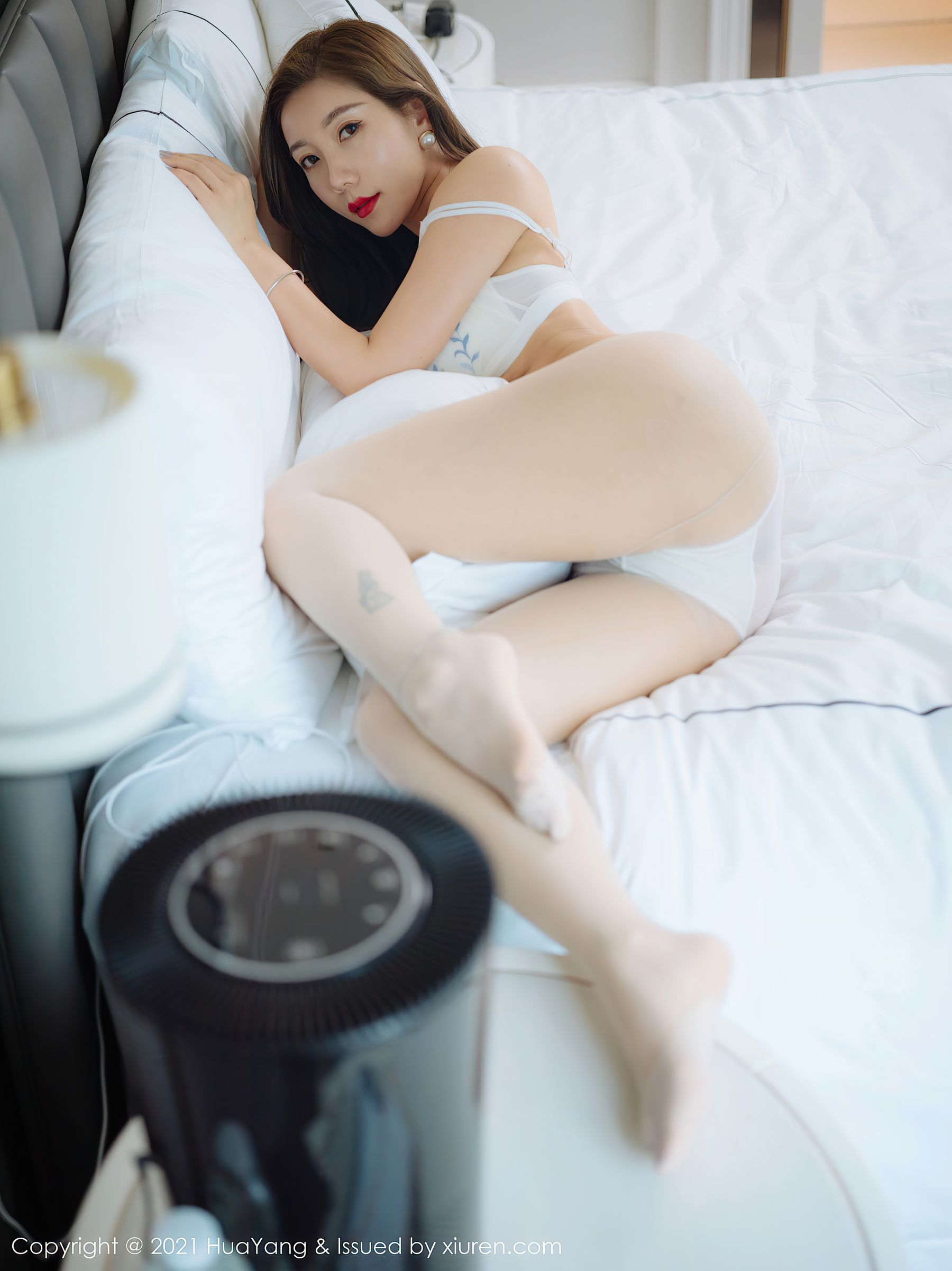 [花漾HuaYang] Vol.420 艾静香