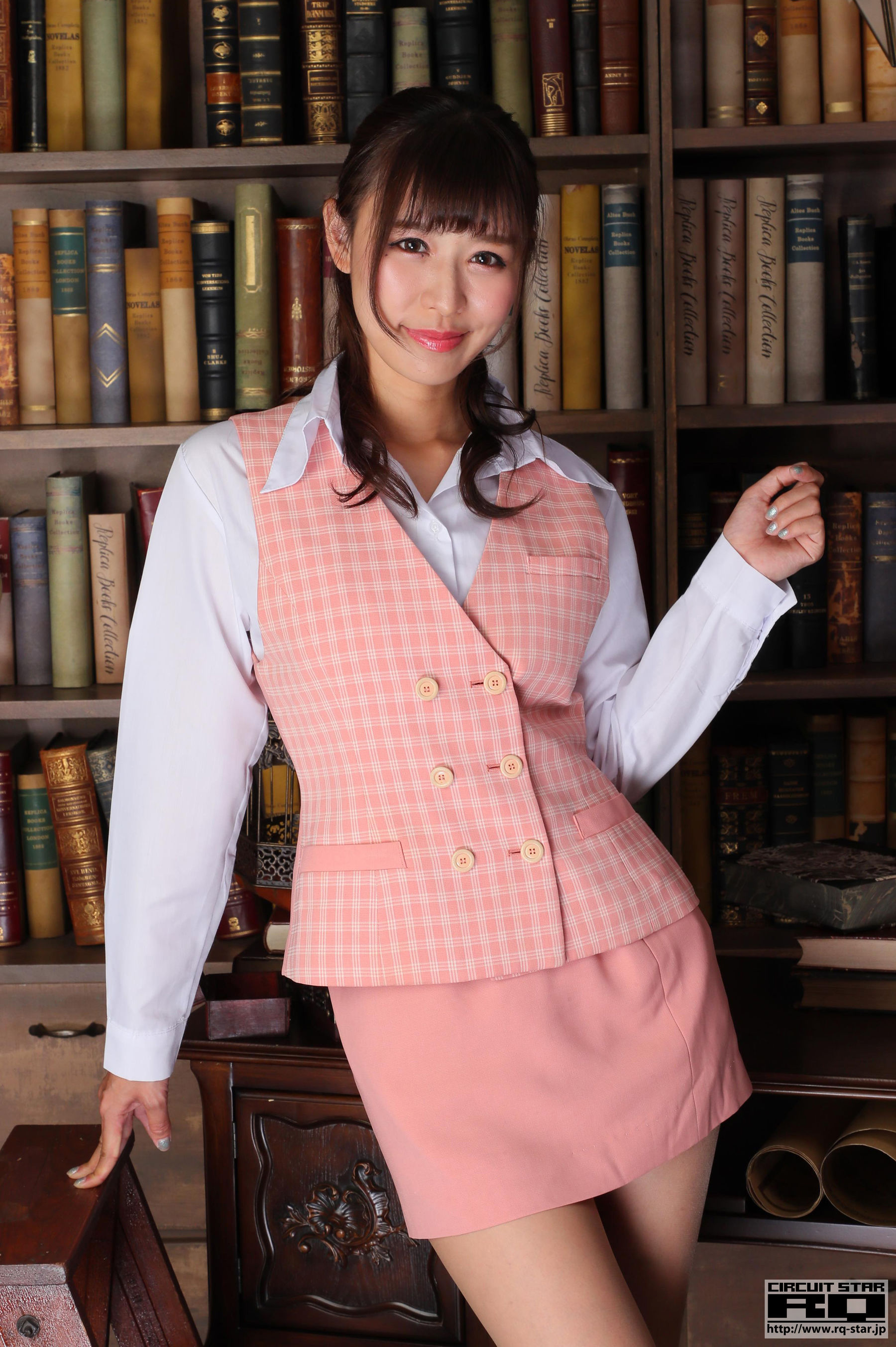 [RQ-STAR] Aya Miyazaki 宮崎彩 Office Lady