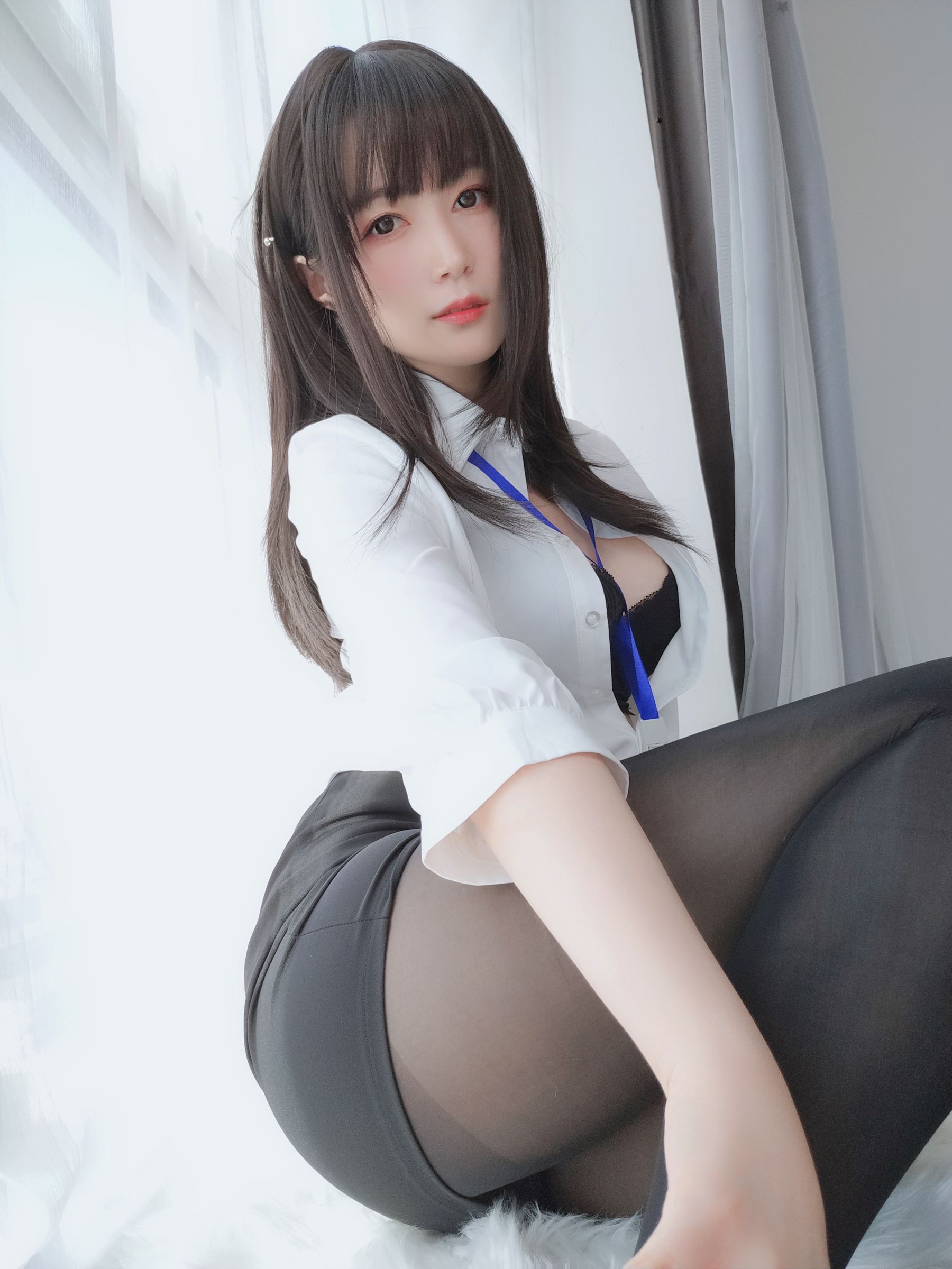 [Cosplay] Coser小姐姐白银 - 制服