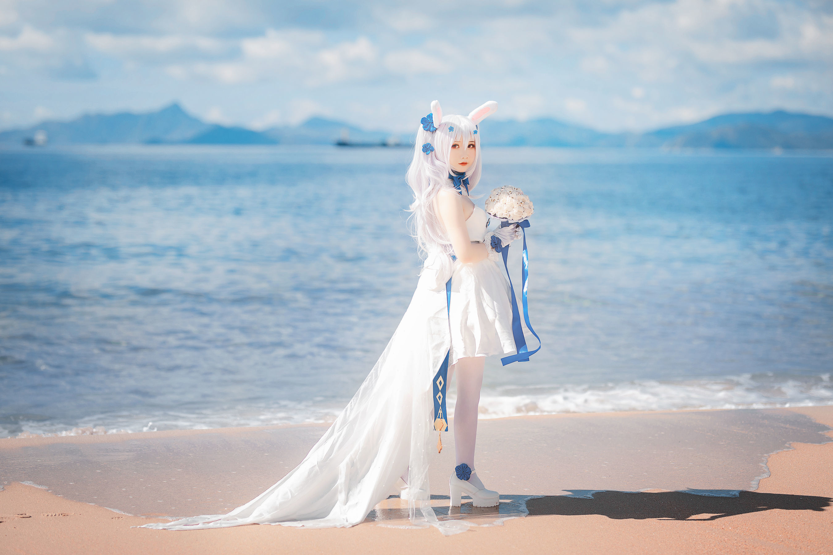 [网红COSER] 可爱人气Coser面饼仙儿 - 拉菲婚纱