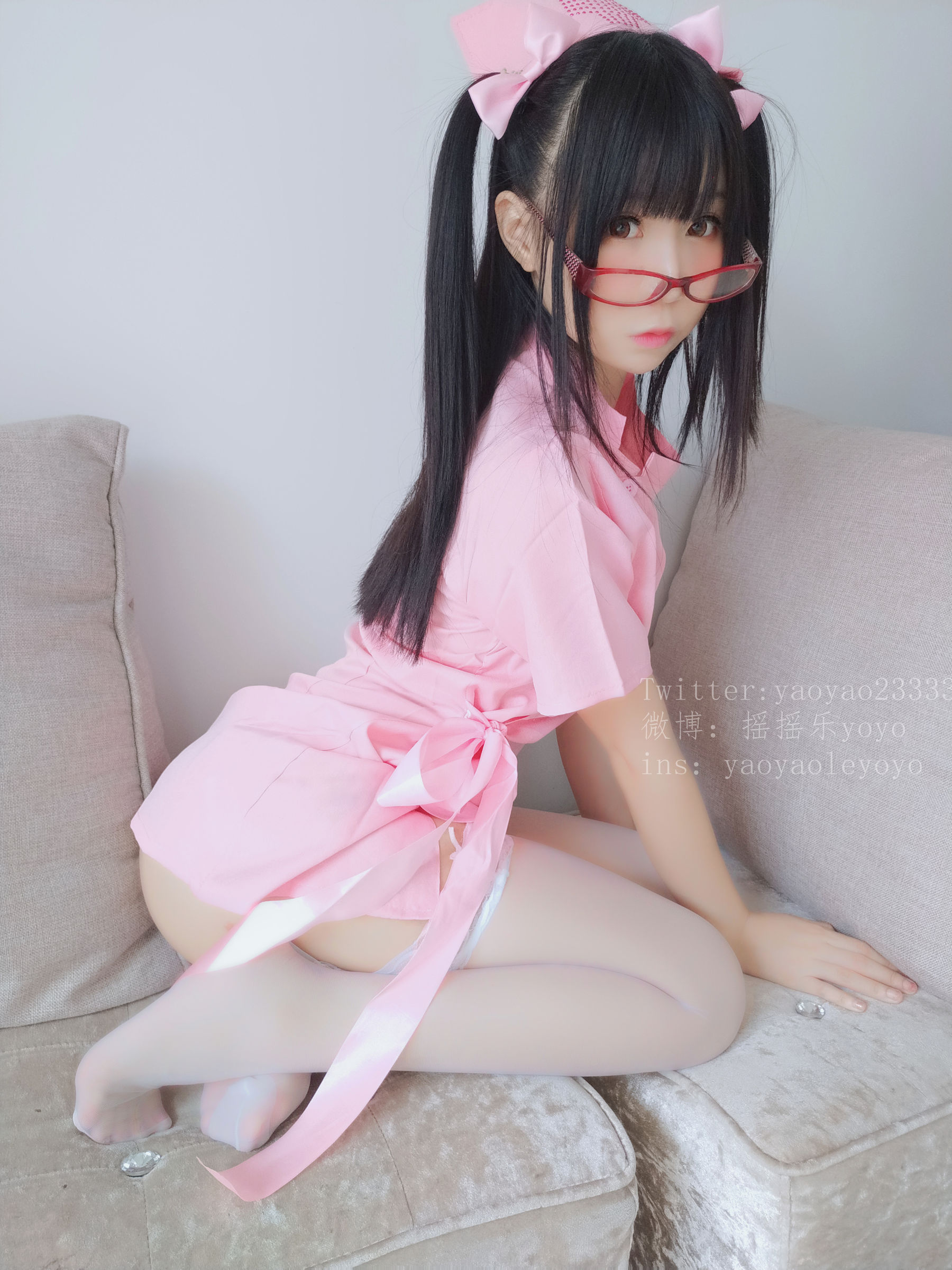 萌妹子Coser摇摇乐yoyo 可爱粉色护士