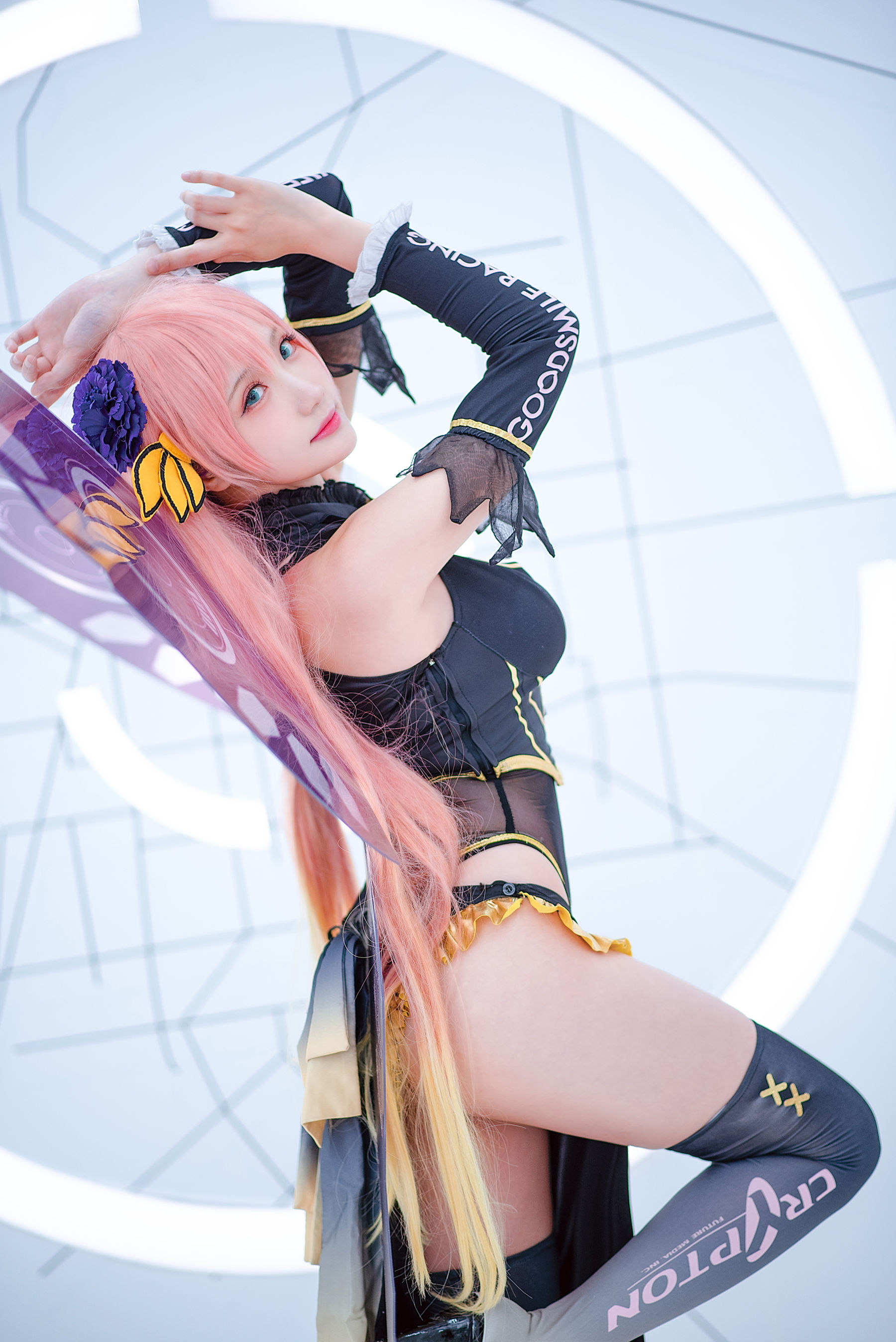 [Cosplay] Coser瓜希酱福利 - LUKA 赛车