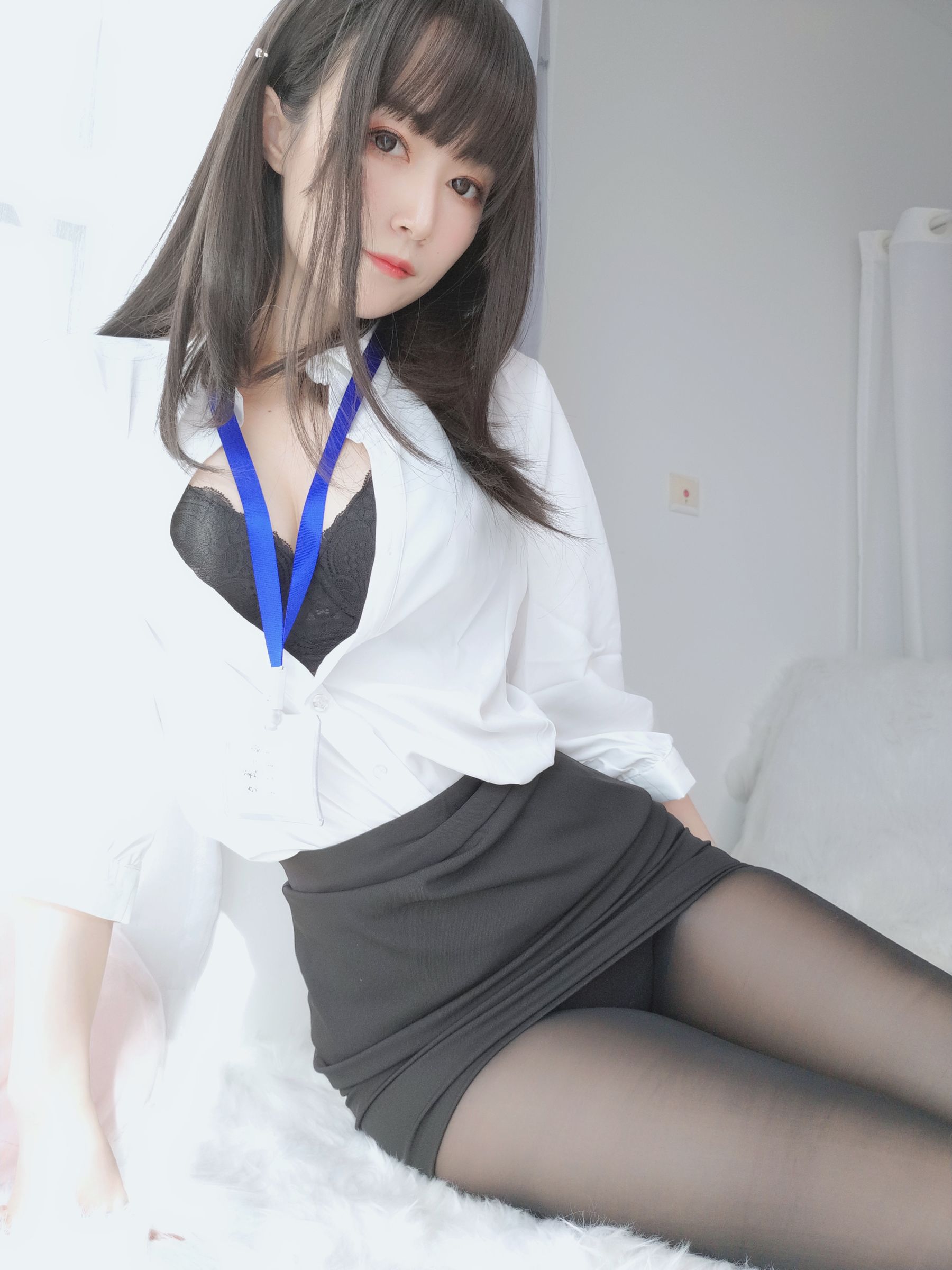 [Cosplay] Coser小姐姐白银 - 制服