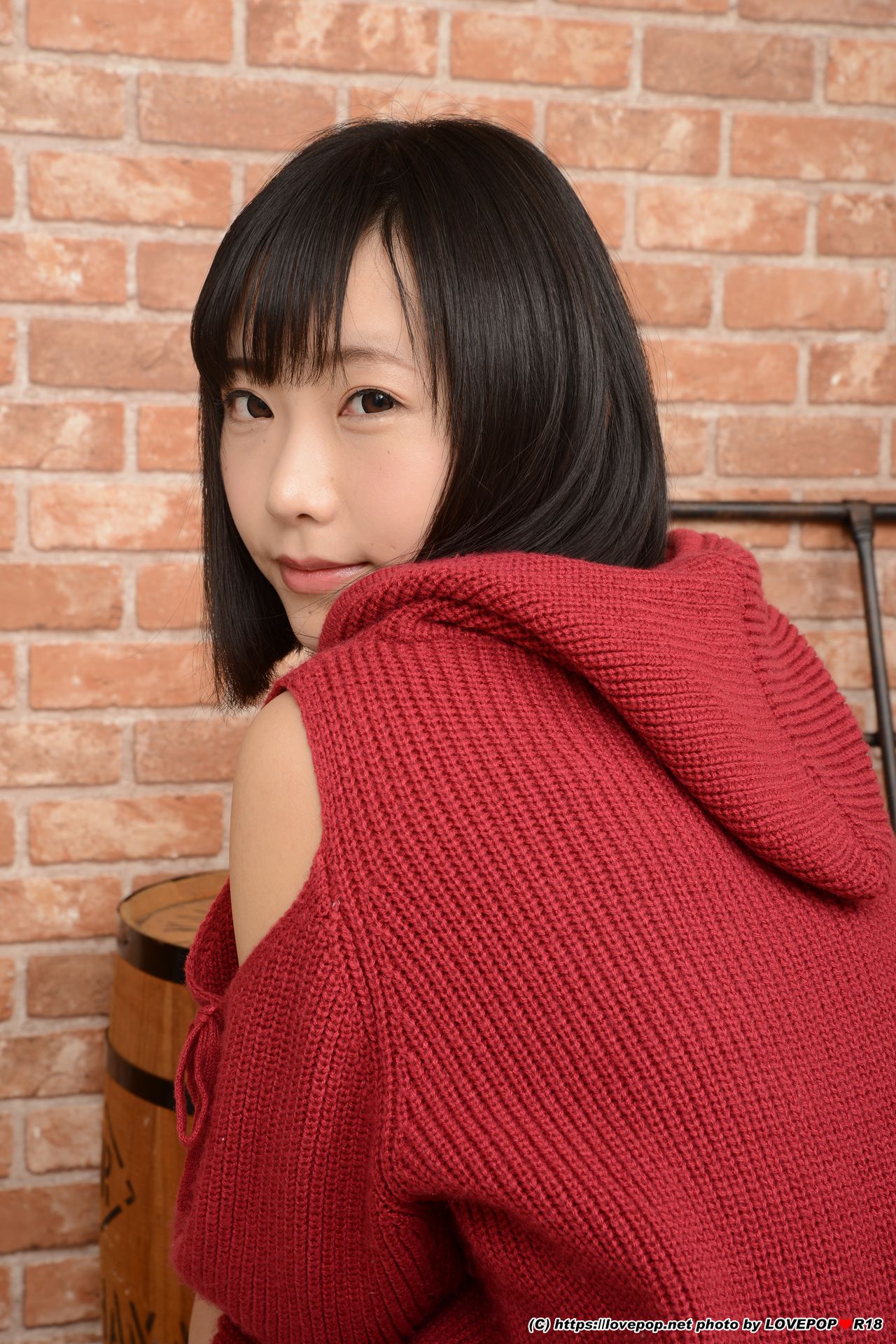 [LOVEPOP] Yui Shirasaka 白坂有以 Photoset 03