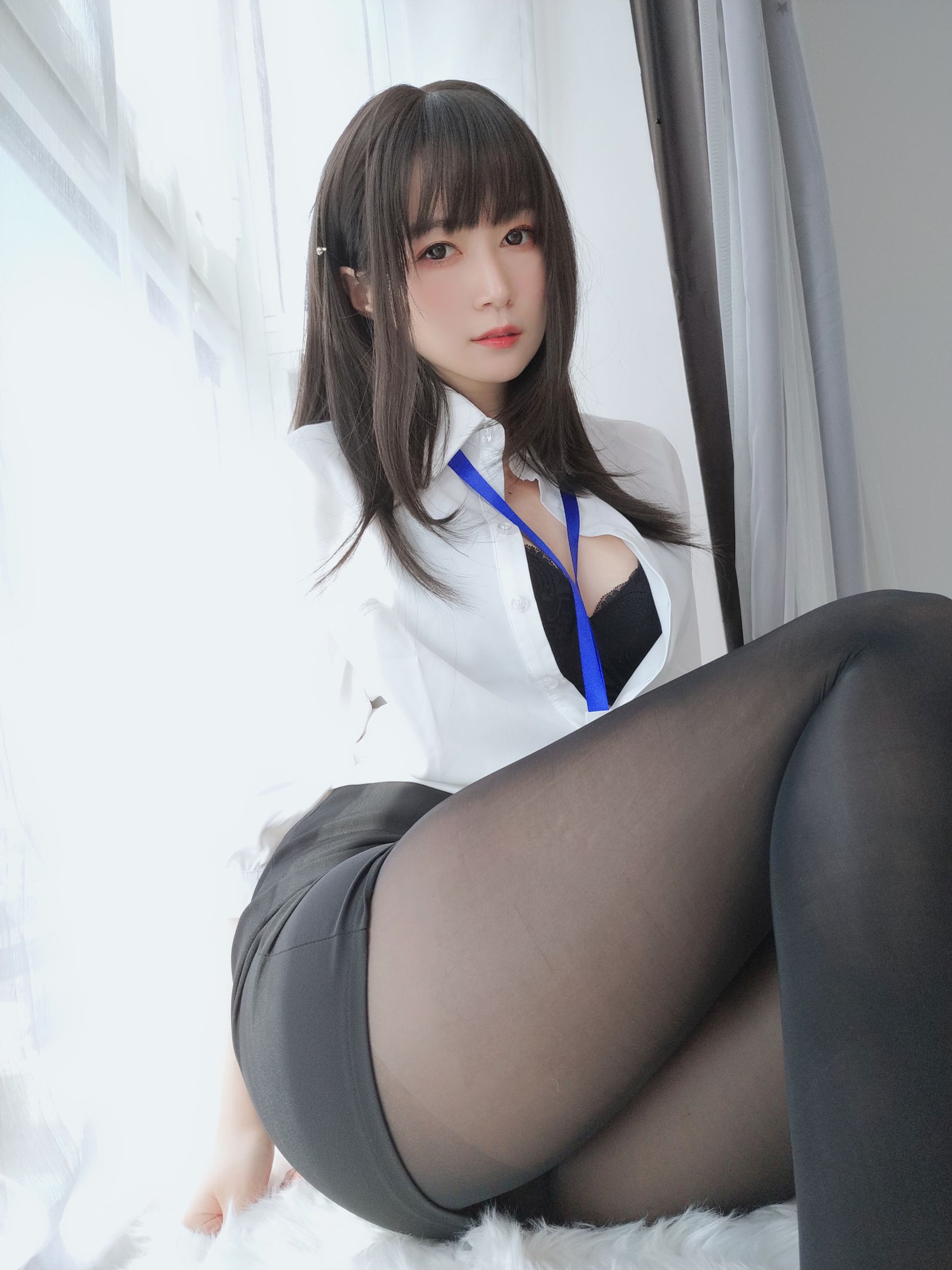 [Cosplay] Coser小姐姐白银 - 制服