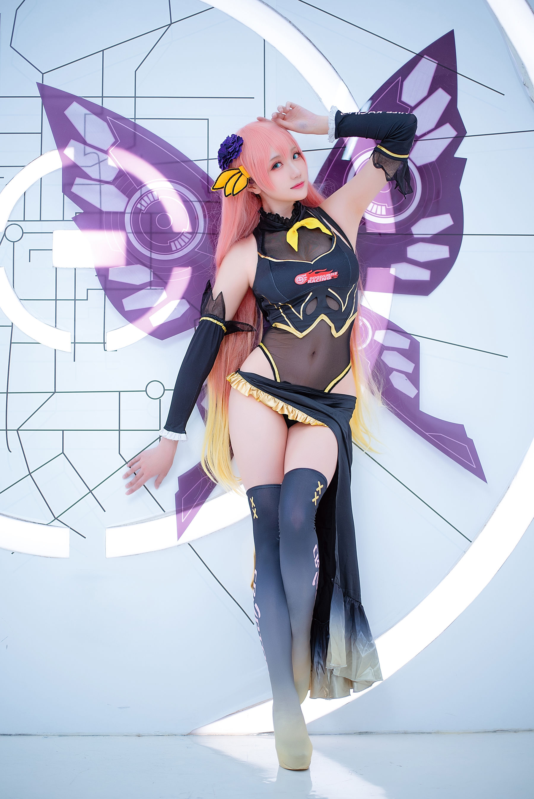 [Cosplay] Coser瓜希酱福利 - LUKA 赛车