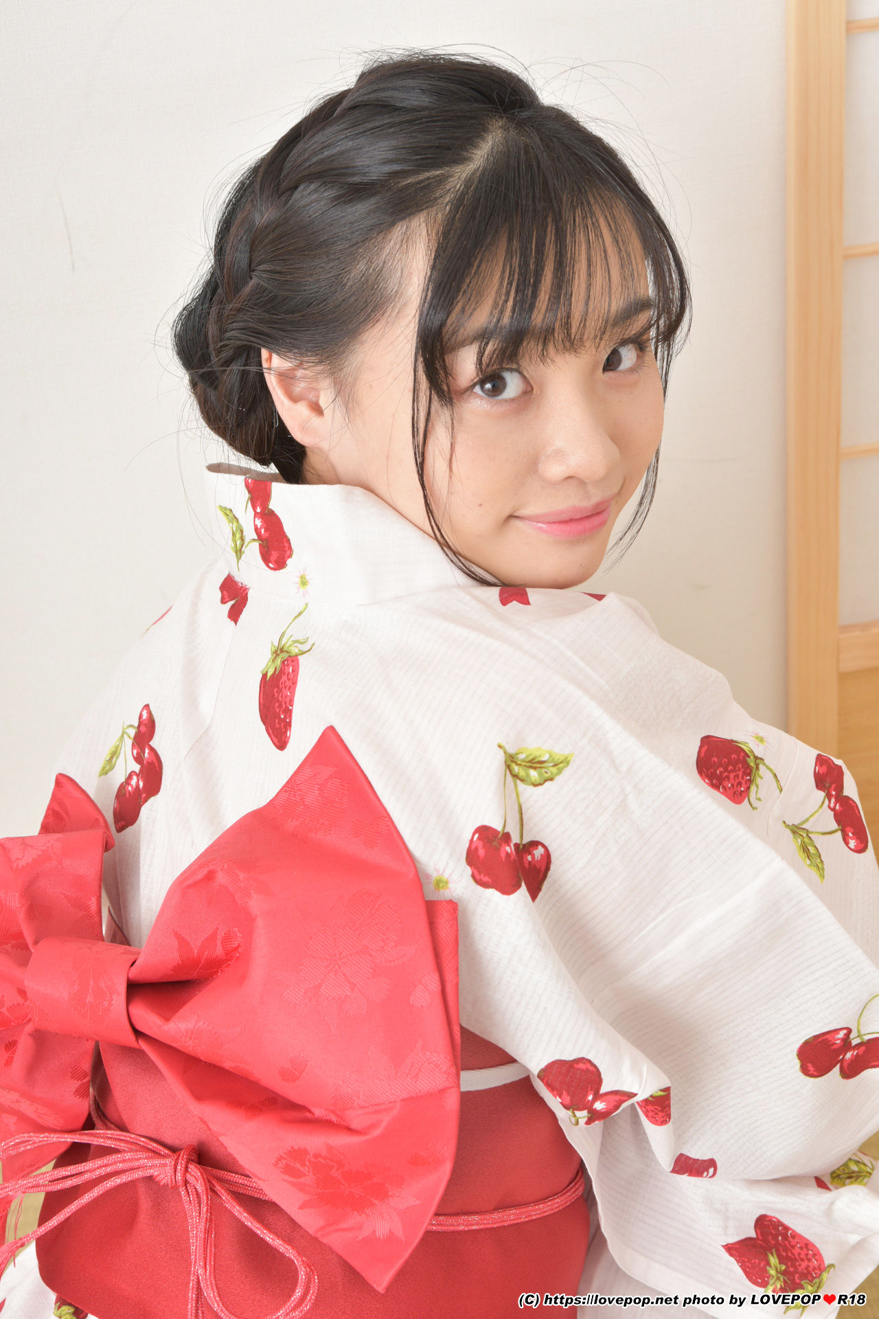 [LOVEPOP] Urara Kanon 花音うらら Photoset 02