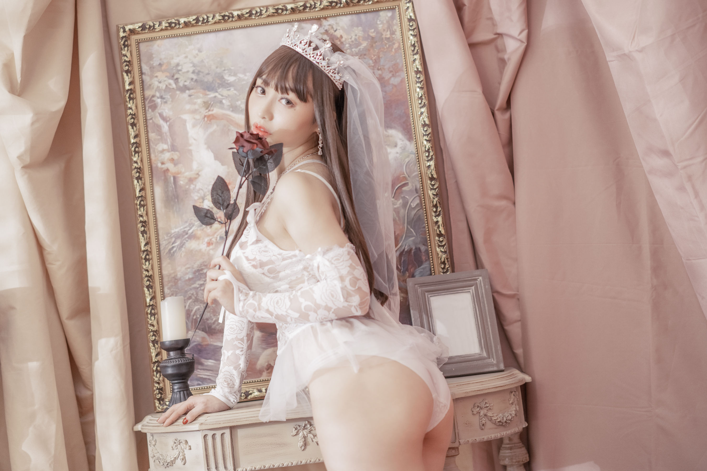 [网红COSER写真] 动漫博主脱尾巴Mizuki - 婚纱