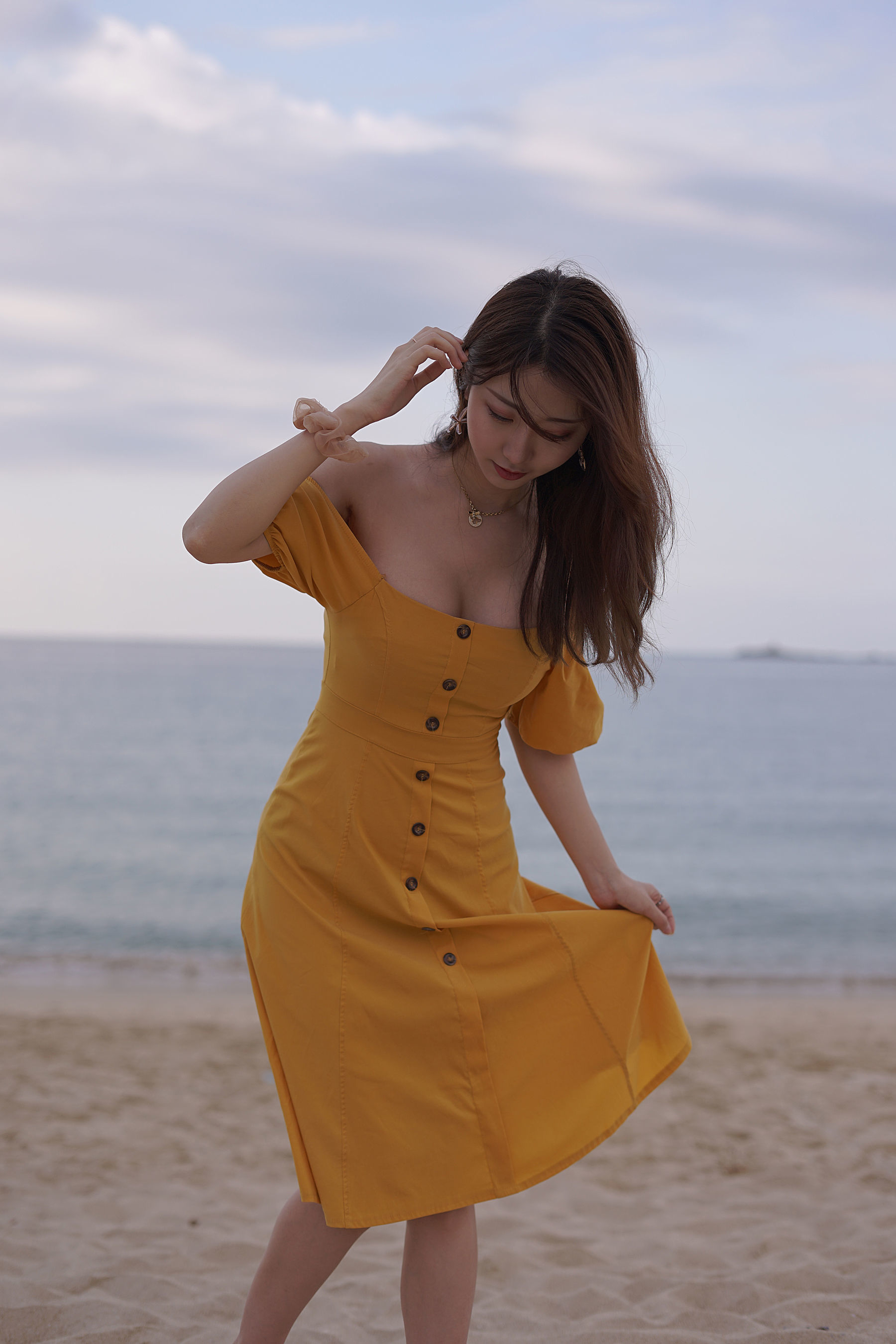 [COS福利] 人气Coser黑川 - 海岛之旅 黄色连衣裙