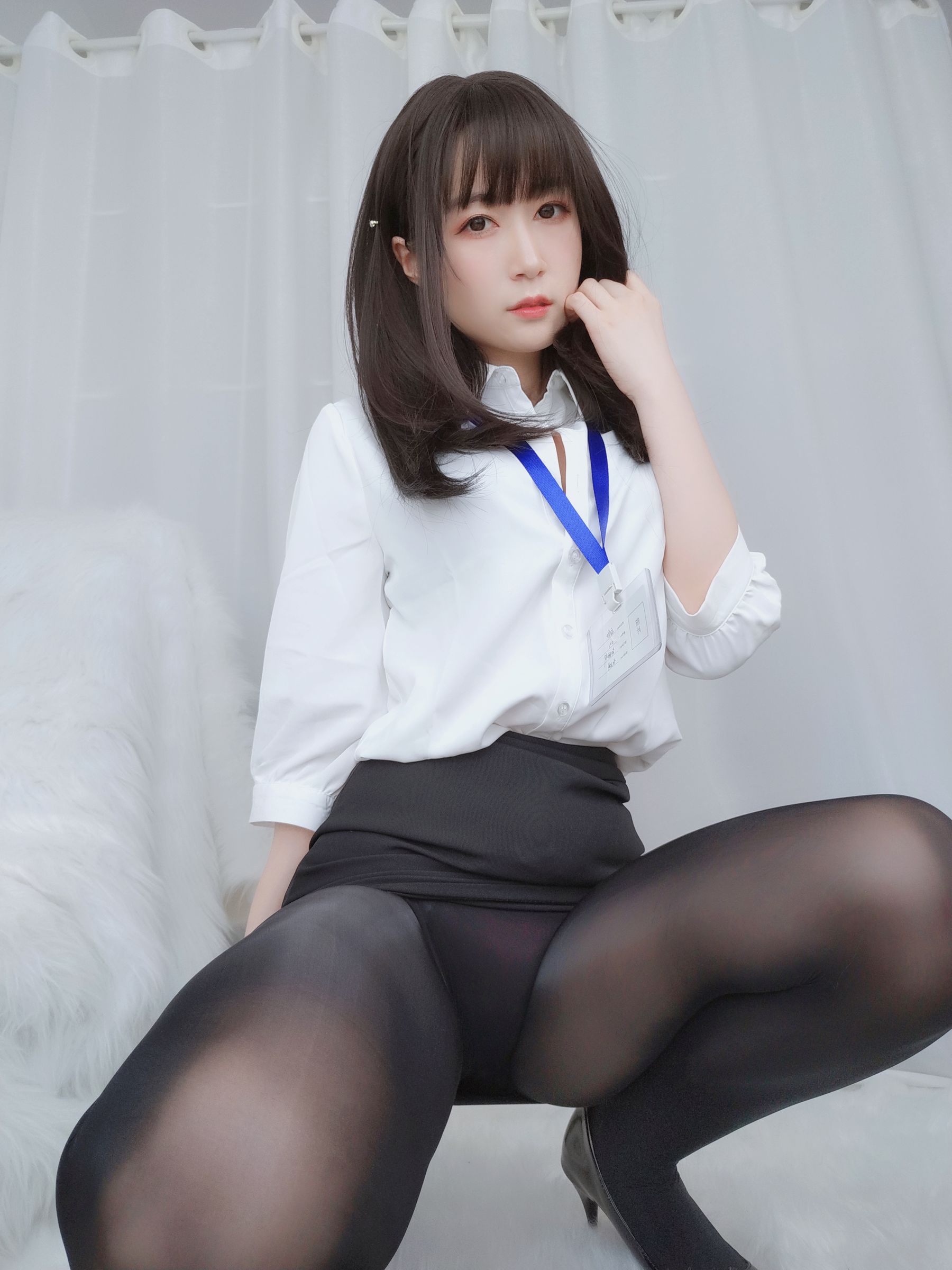 [Cosplay] Coser小姐姐白银 - 制服