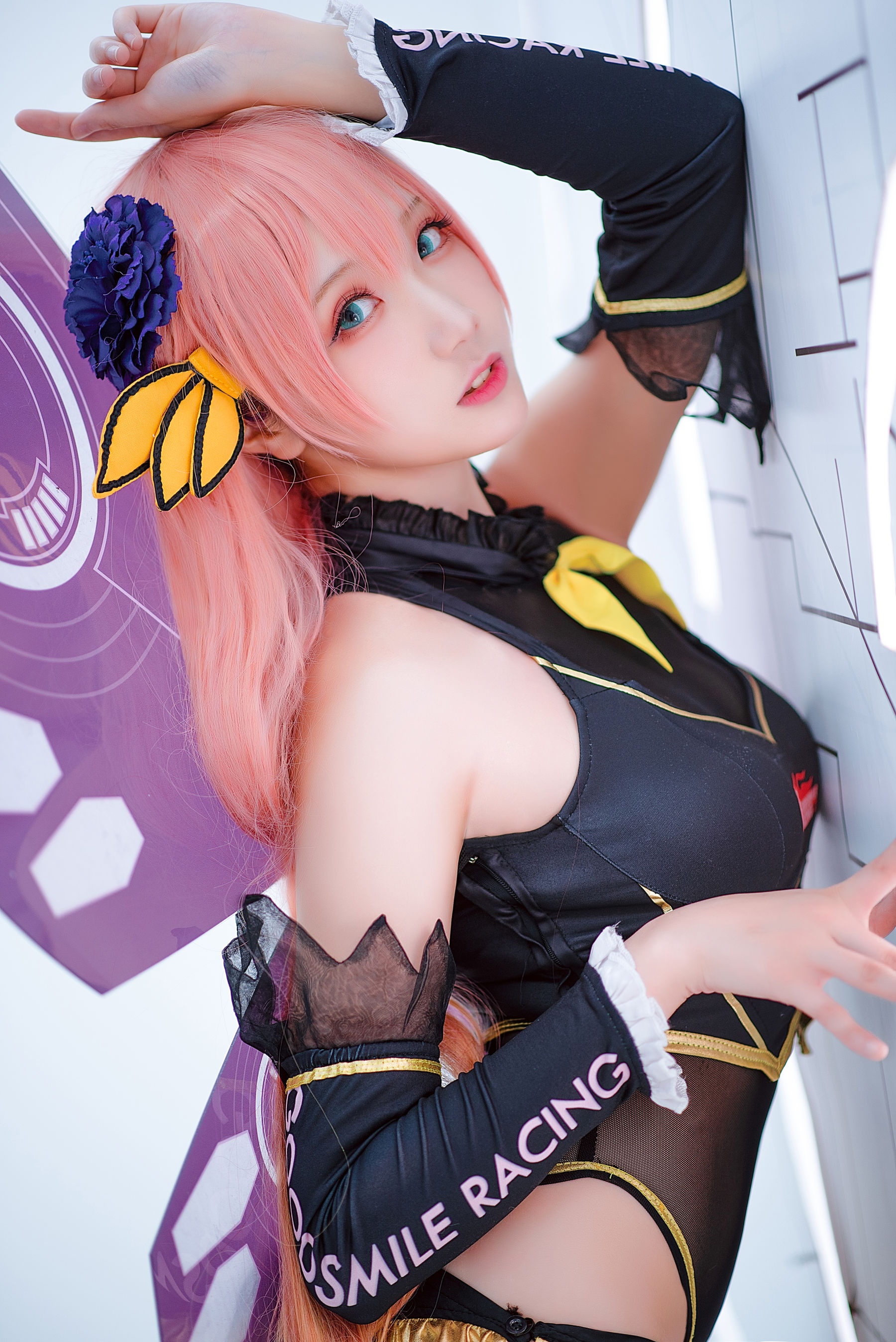 [Cosplay] Coser瓜希酱福利 - LUKA 赛车