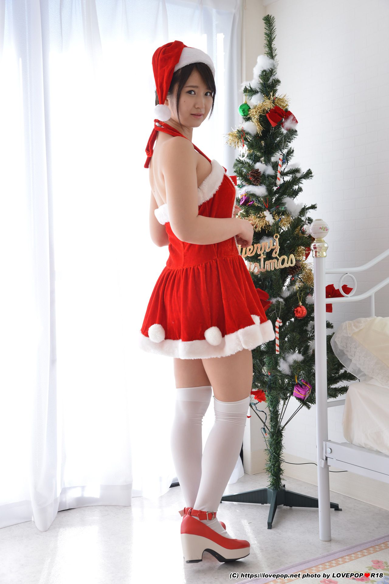 [LOVEPOP] Yuuri Fukada 深田結梨 Photoset 01