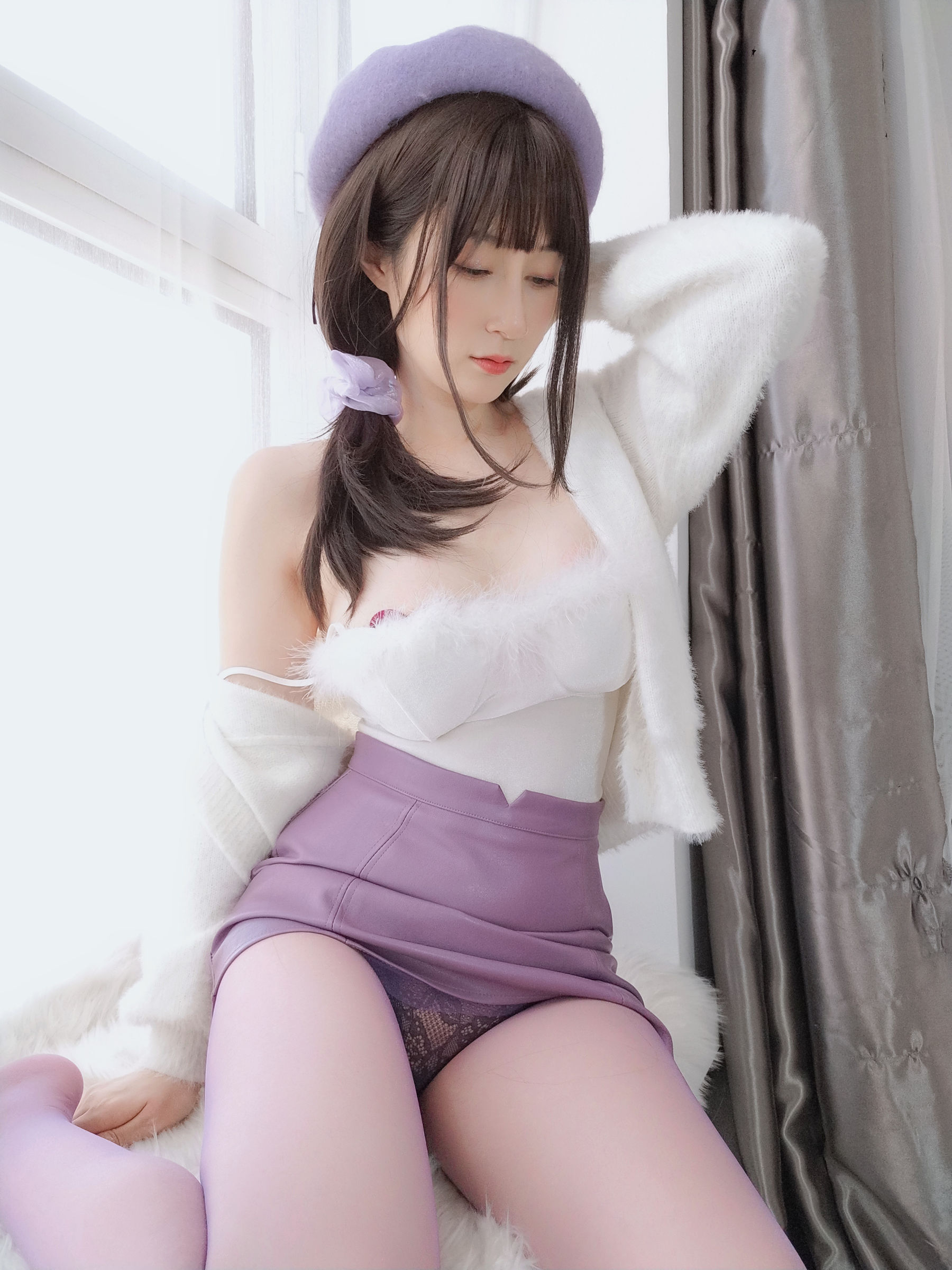 [网红COSER写真] Coser小姐姐白银 - 人妻的仙女棒