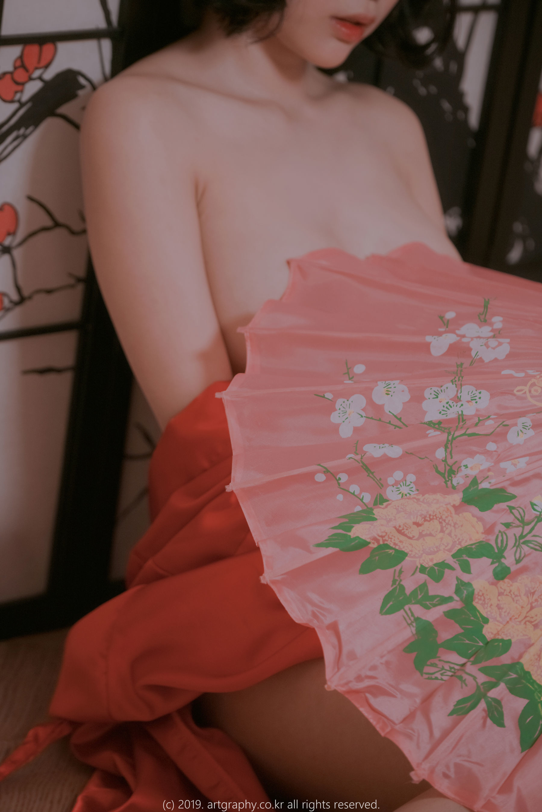 [ARTGRAVIA] VOL.069 巨乳少女姜仁卿 - 透视睡衣+古典红色睡袍