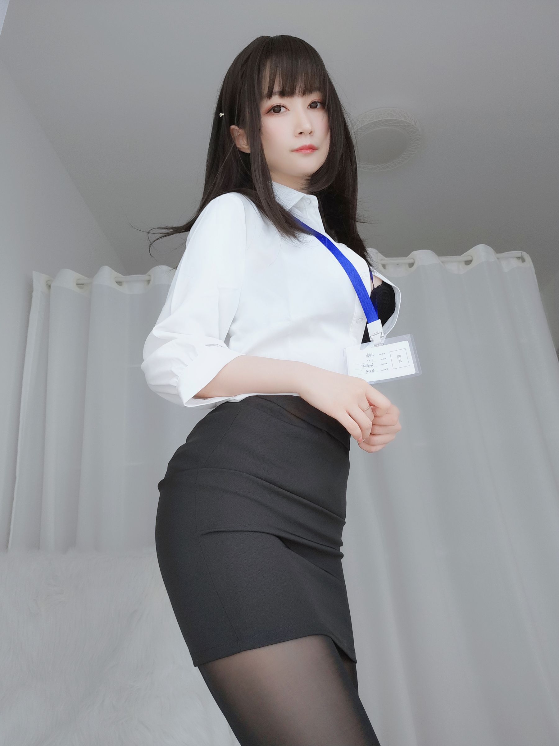 [Cosplay] Coser小姐姐白银 - 制服