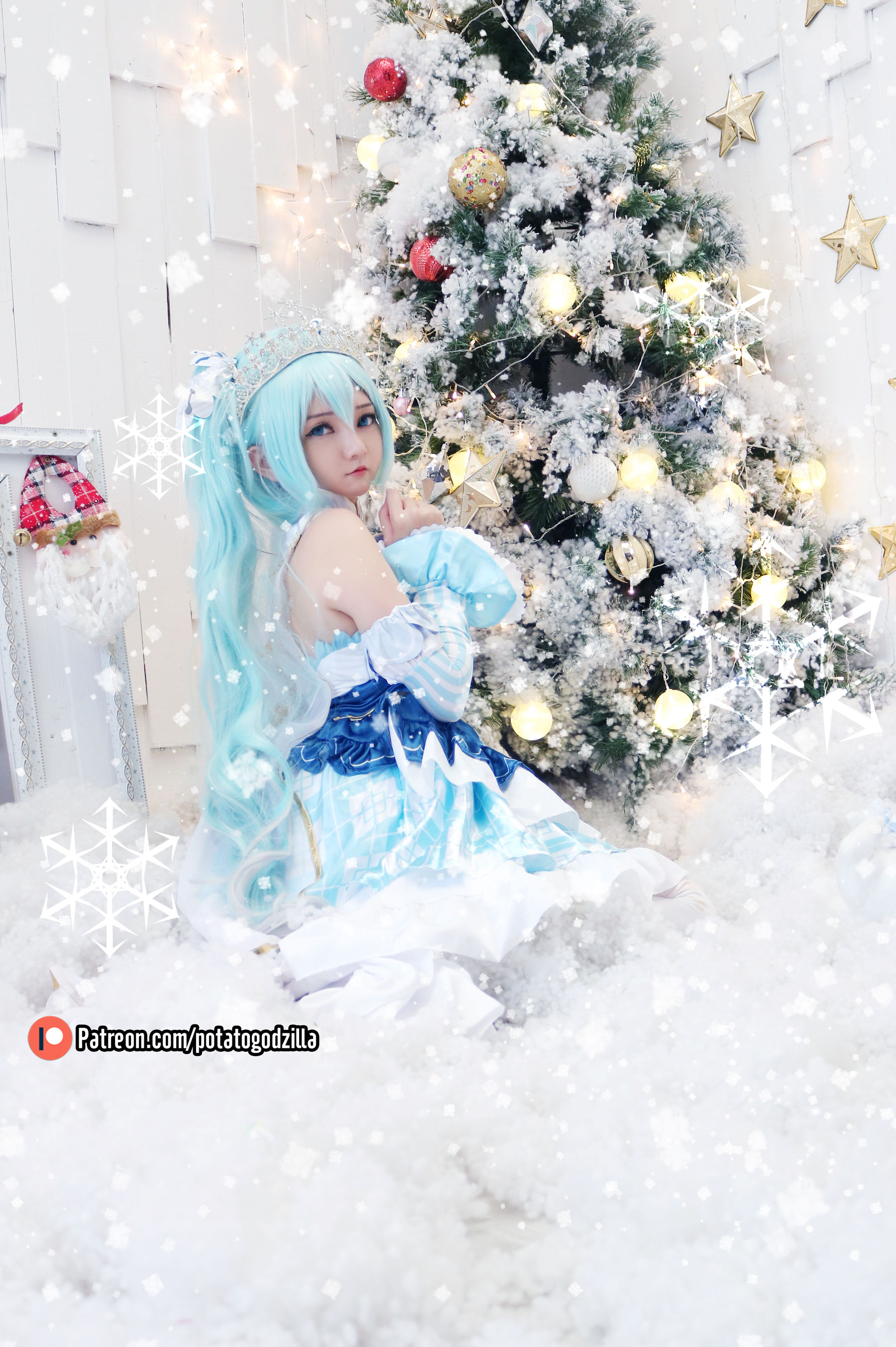 [COS福利] Coser小姐姐Potato Godzilla - Snow Miku