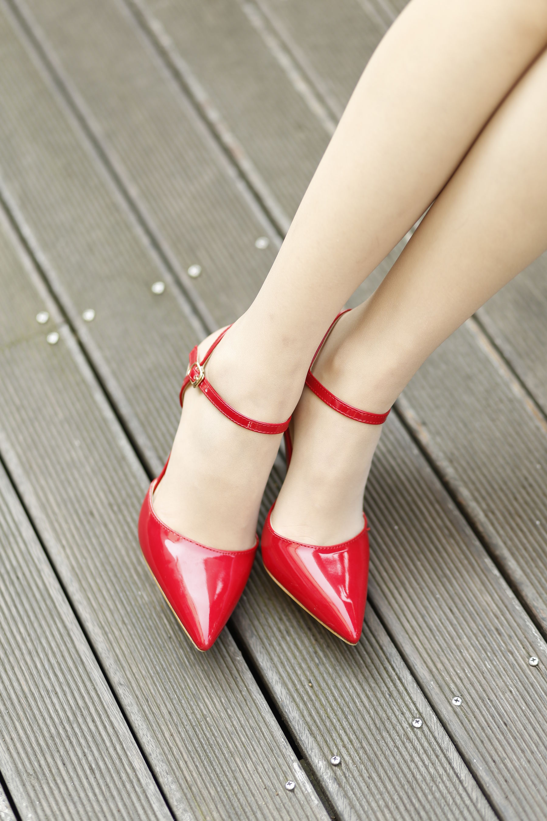 [奈丝] NO.070 小敏 一字尖头红色单鞋