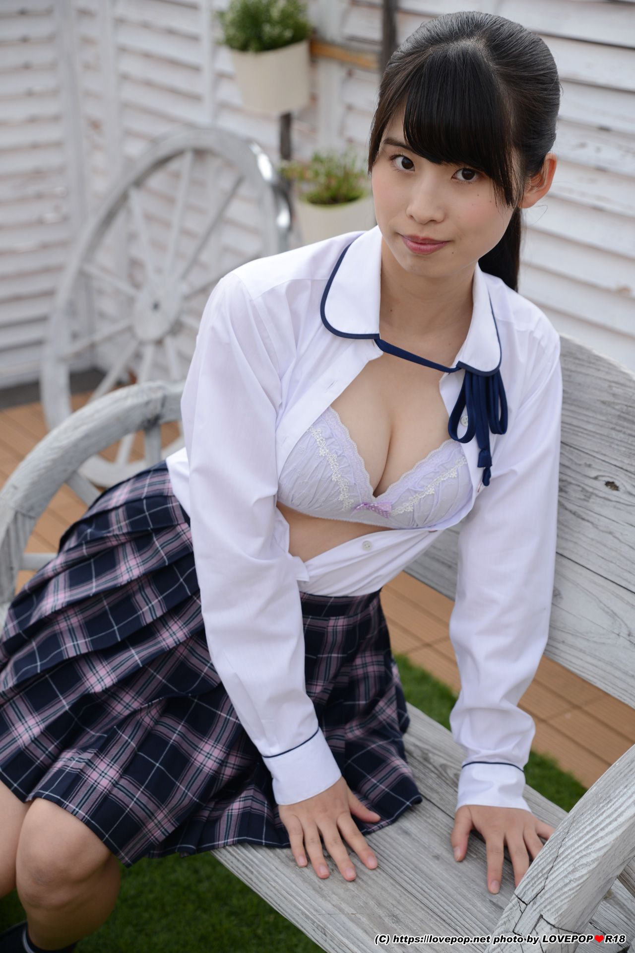 [LOVEPOP] Riina Aizawa 逢沢りいな Photoset 01