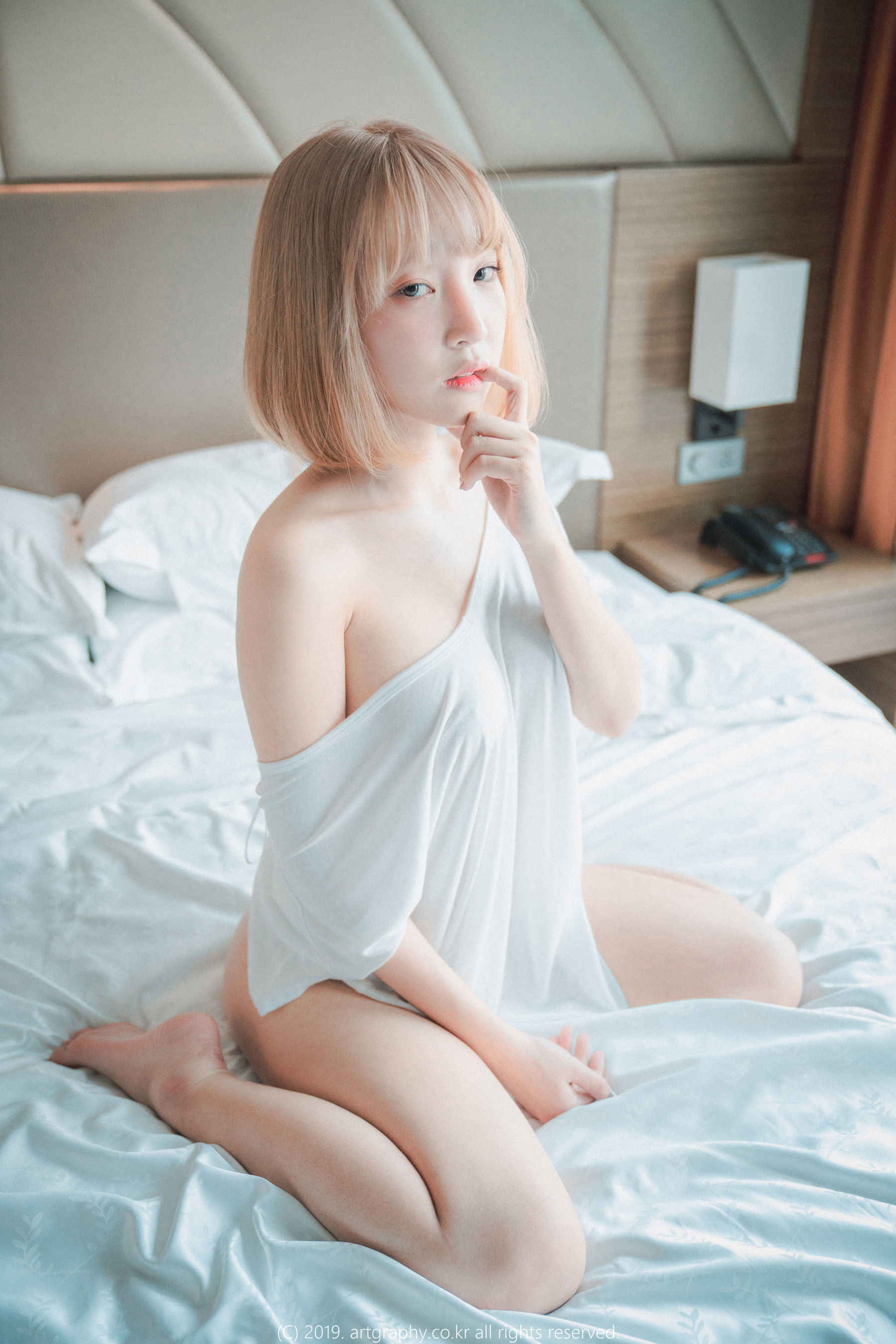 [ARTGRAVIA] VOL.062 巨乳少女姜仁卿 - 丁字裤+T恤衫+网袜兔女郎