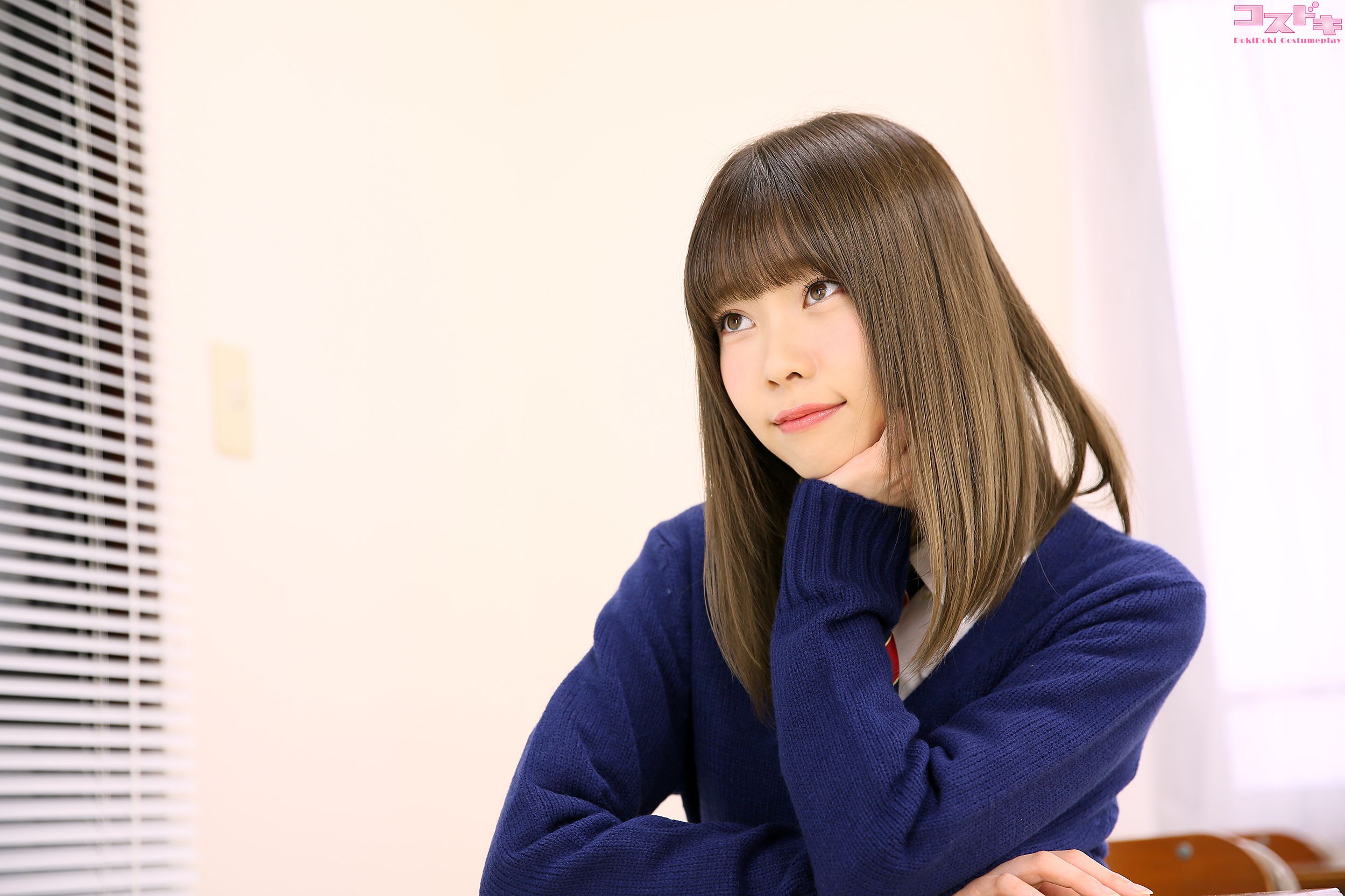 [Cosdoki] Arisa Takanashi 高梨有紗 takanashiarisa_pic_seifukucardigan1