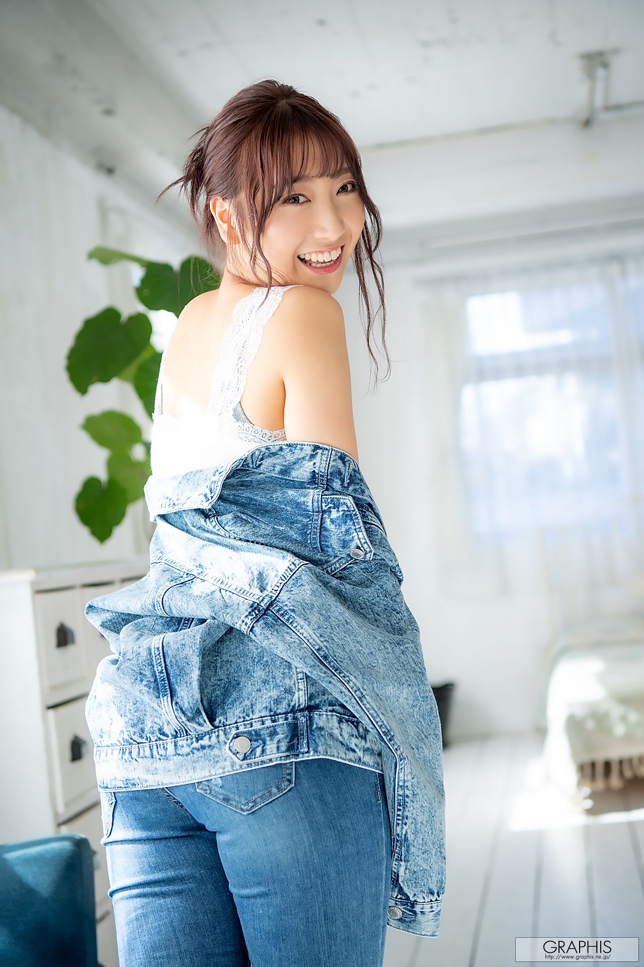 [Graphis Gals] NO.463 Anna Kami 加美杏奈 Angel Smile