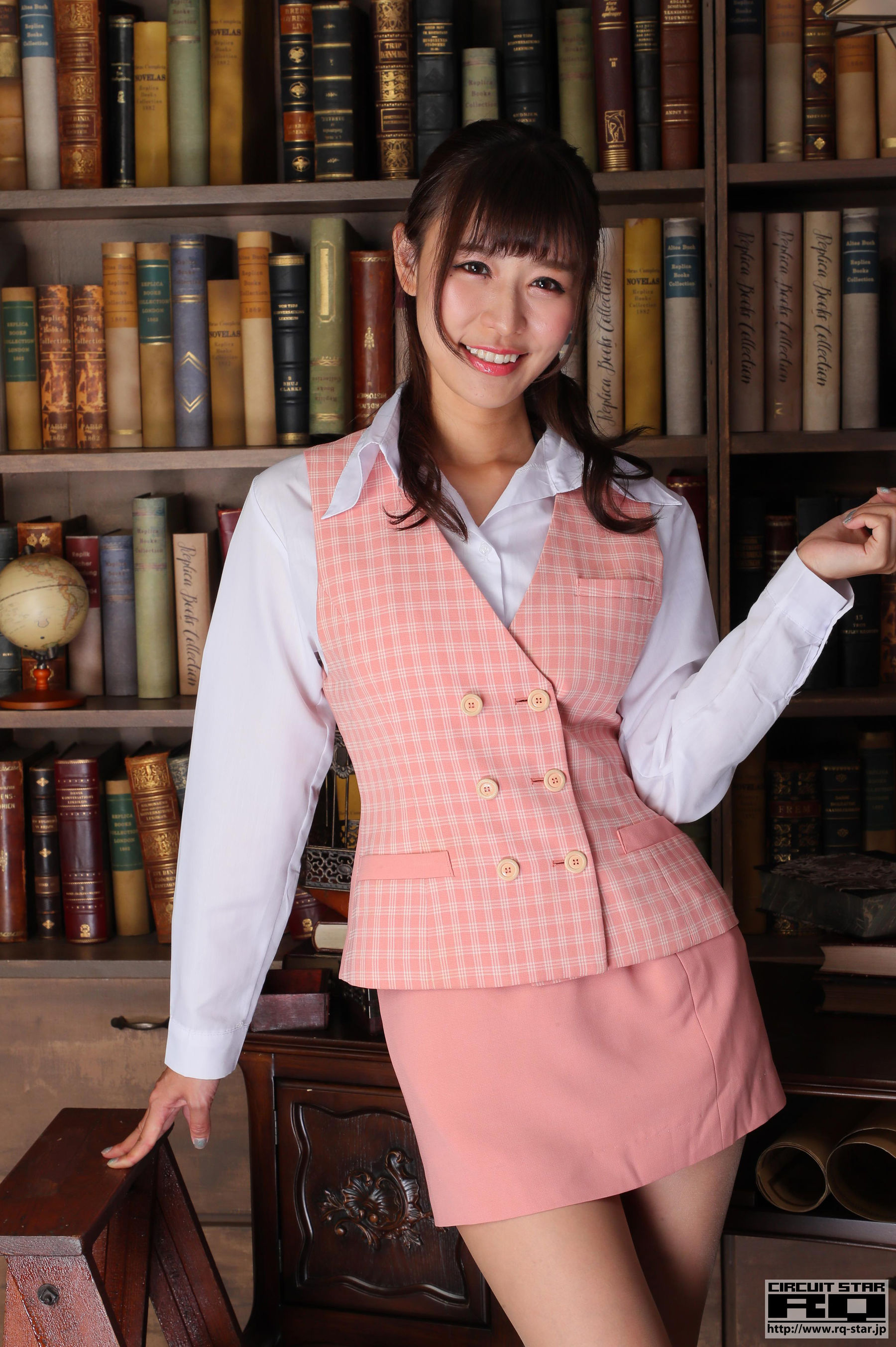 [RQ-STAR] Aya Miyazaki 宮崎彩 Office Lady