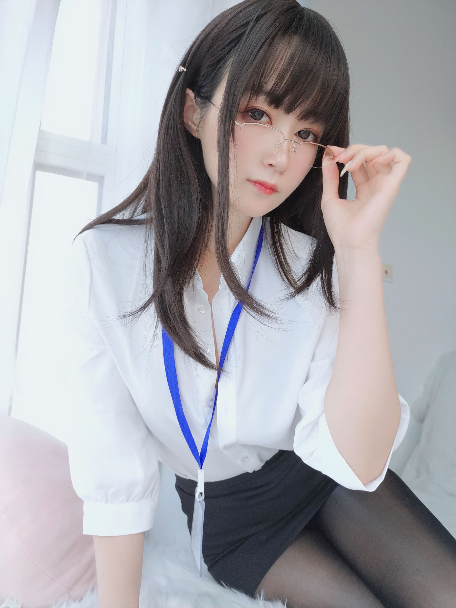 [Cosplay] Coser小姐姐白银 - 制服