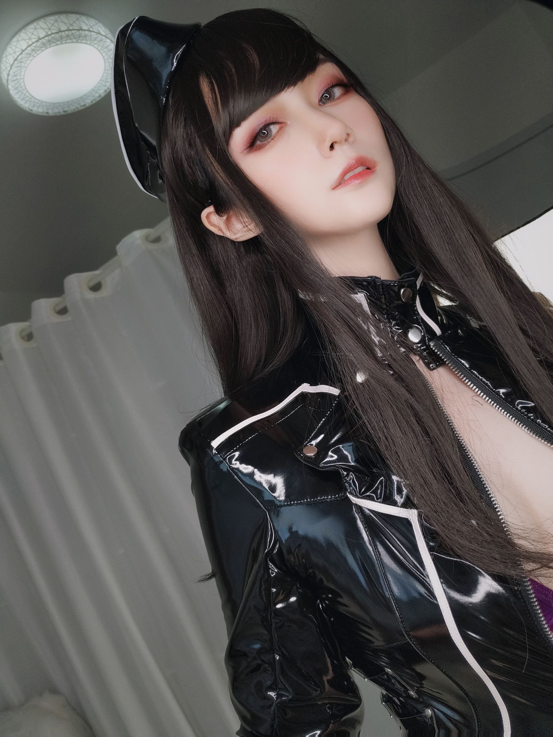 [Cosplay] Coser小姐姐白银 - 通讯官