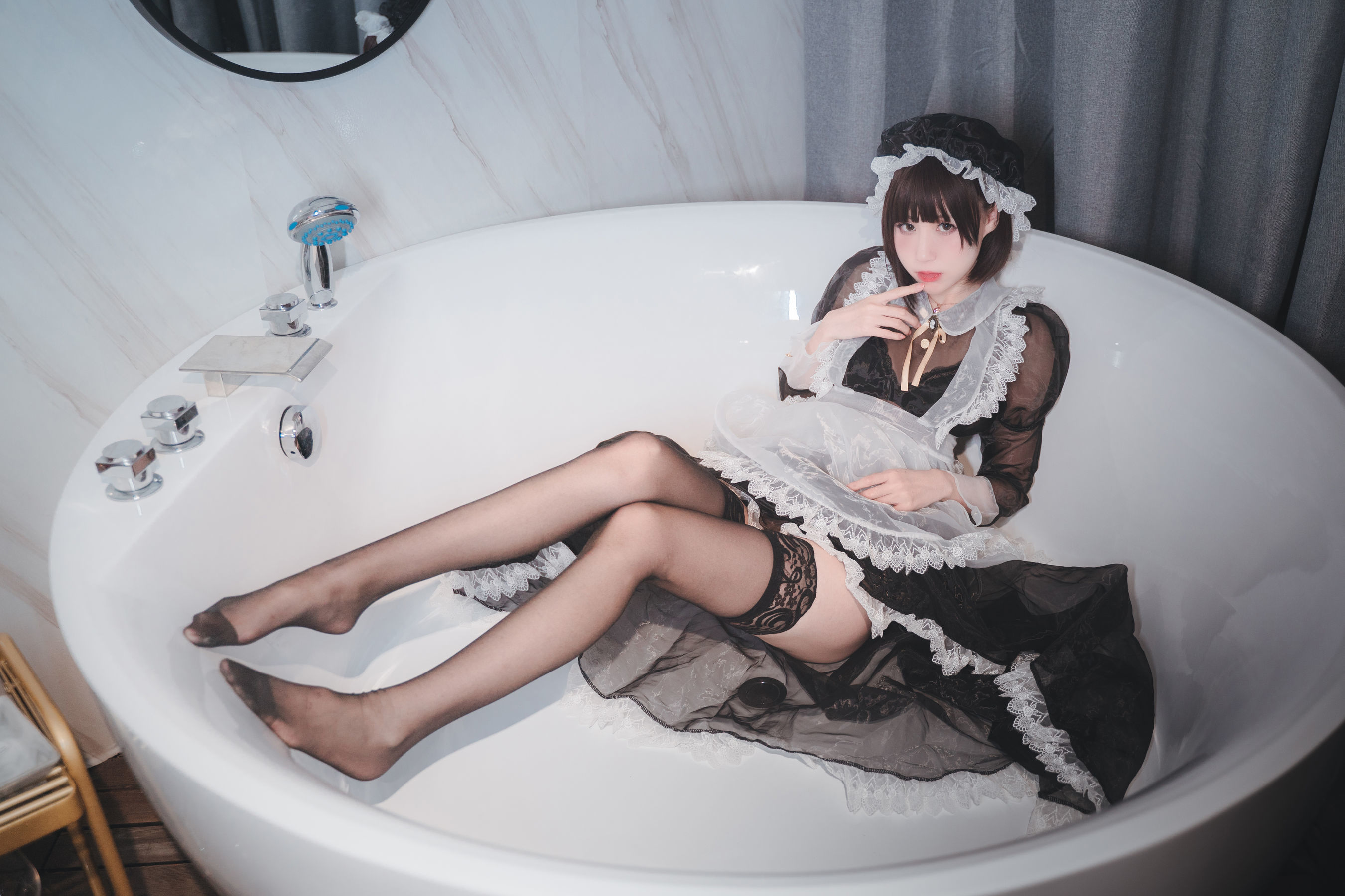 [网红COSER] 西园寺南歌 - 透明女仆