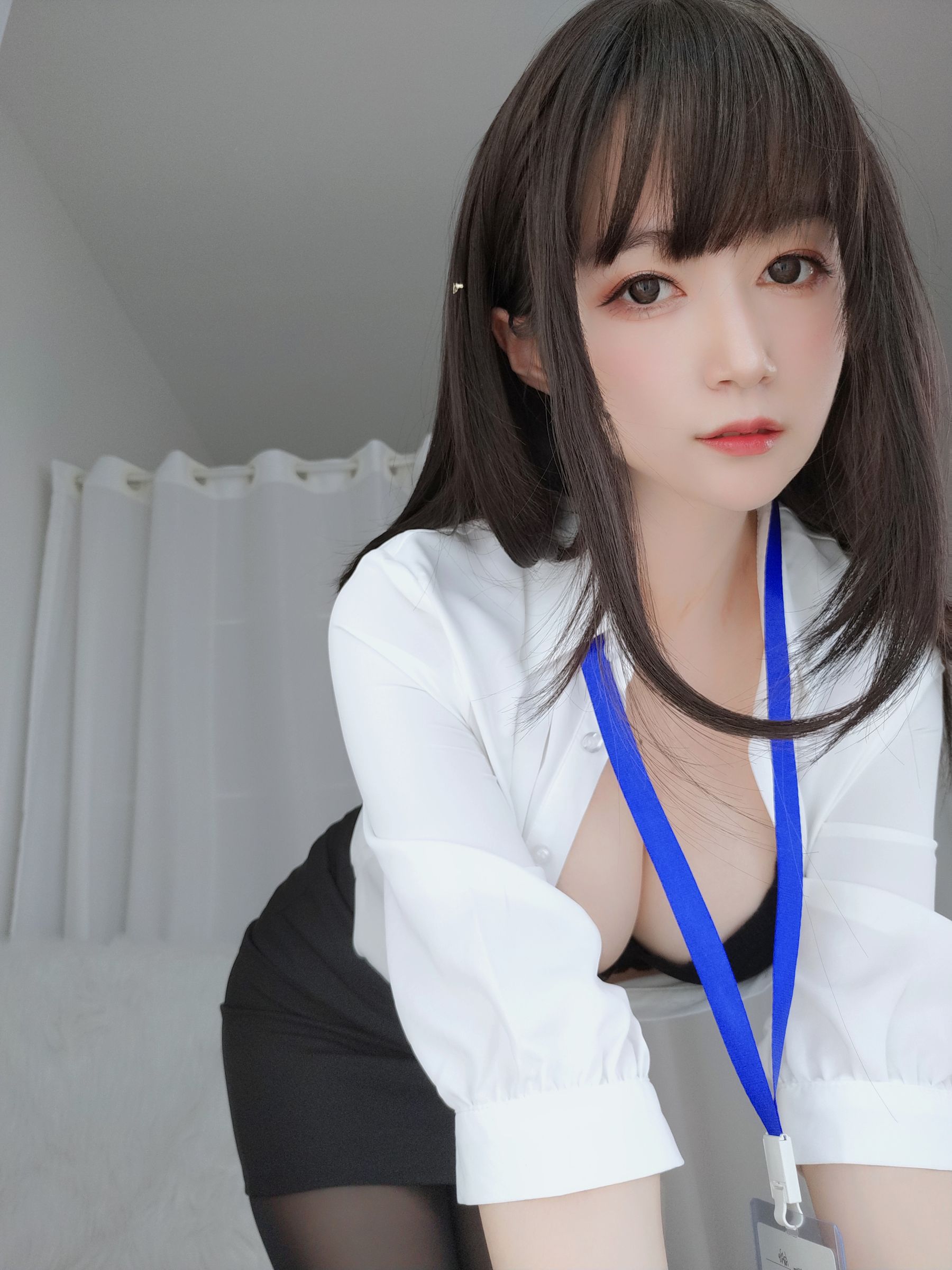 [Cosplay] Coser小姐姐白银 - 制服