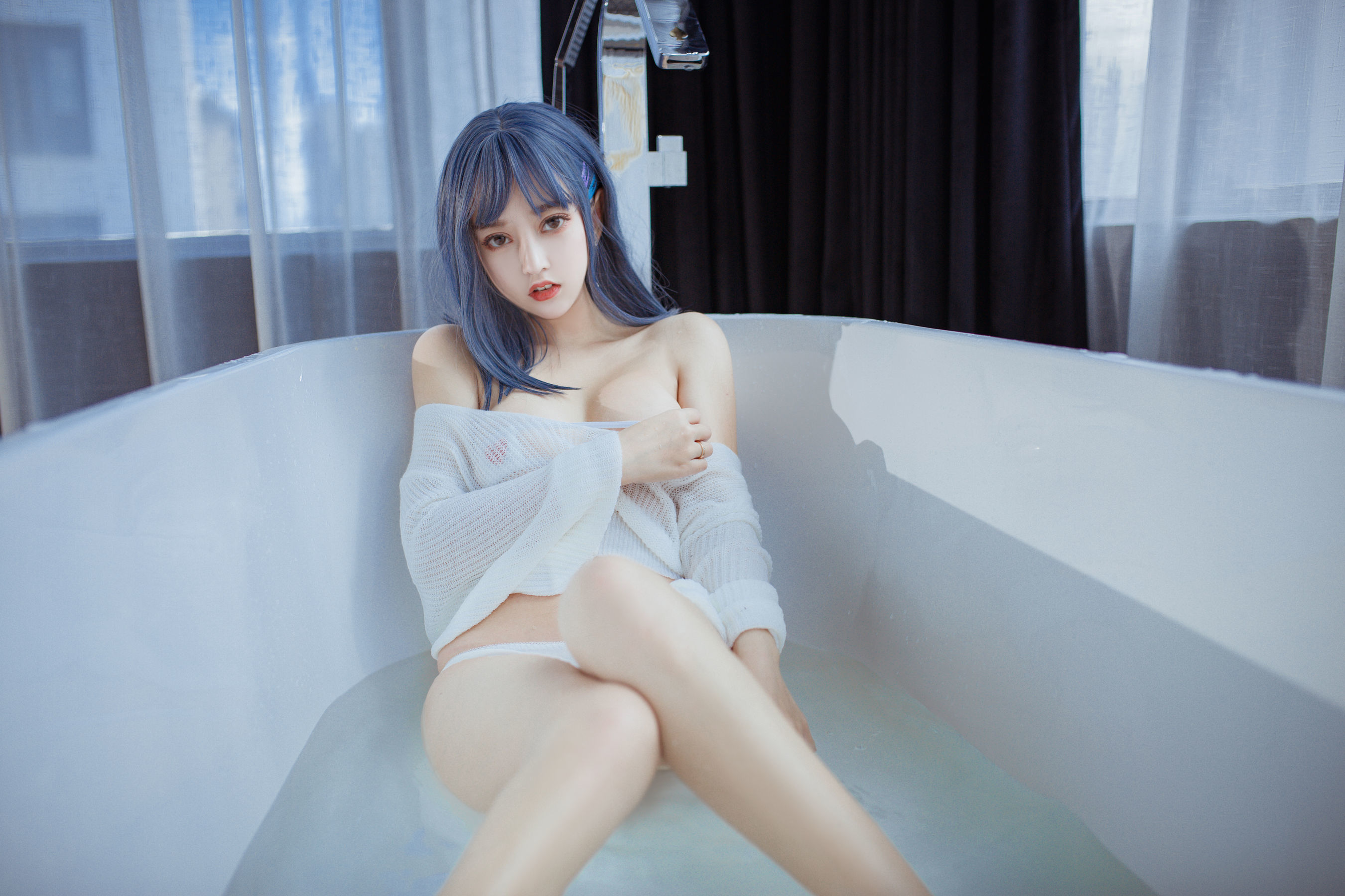 [萝莉COS] 斗鱼米线线sama - 浴缸