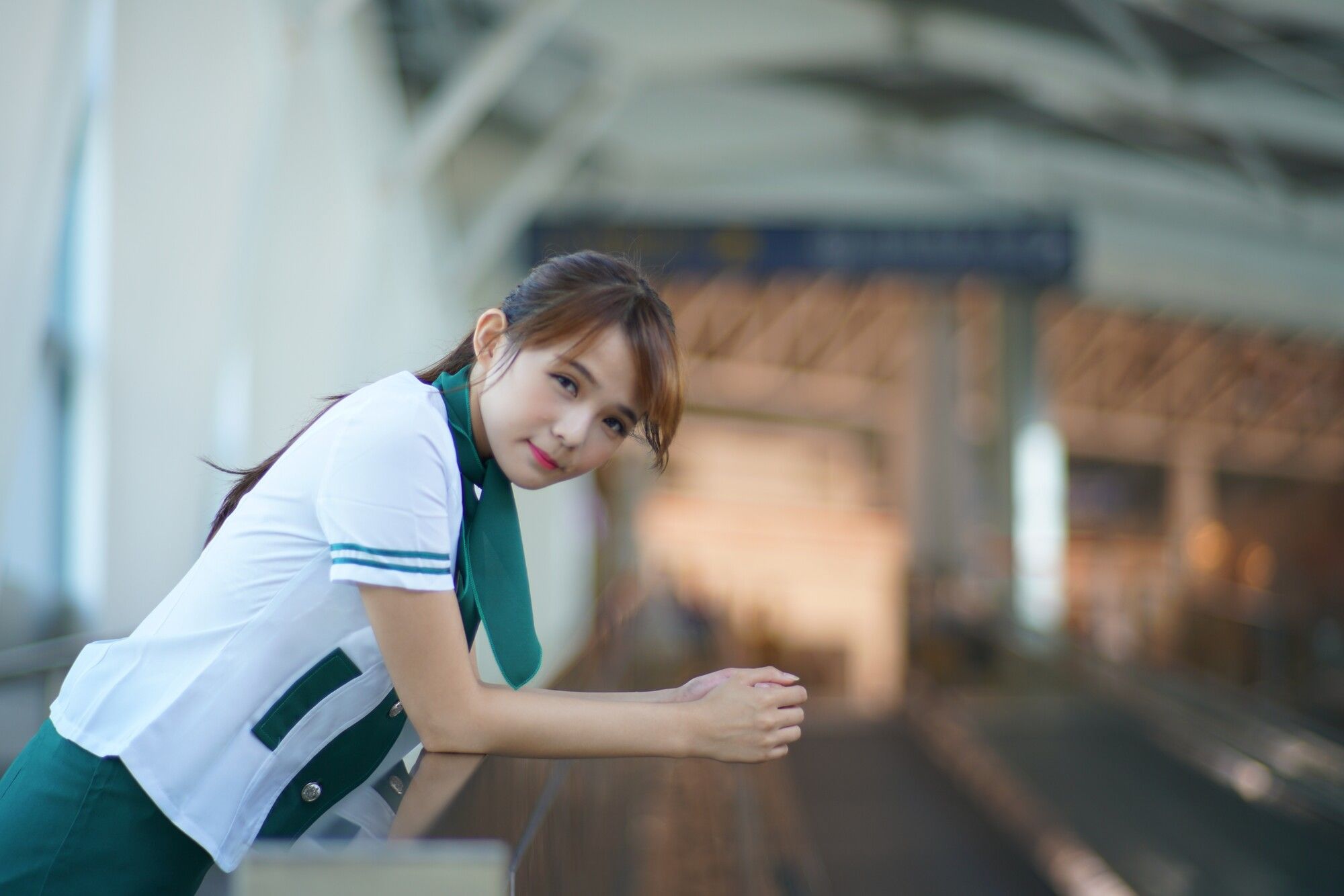 [台湾女神] 苏郁媛《烏日高鐵～空姐制服》 