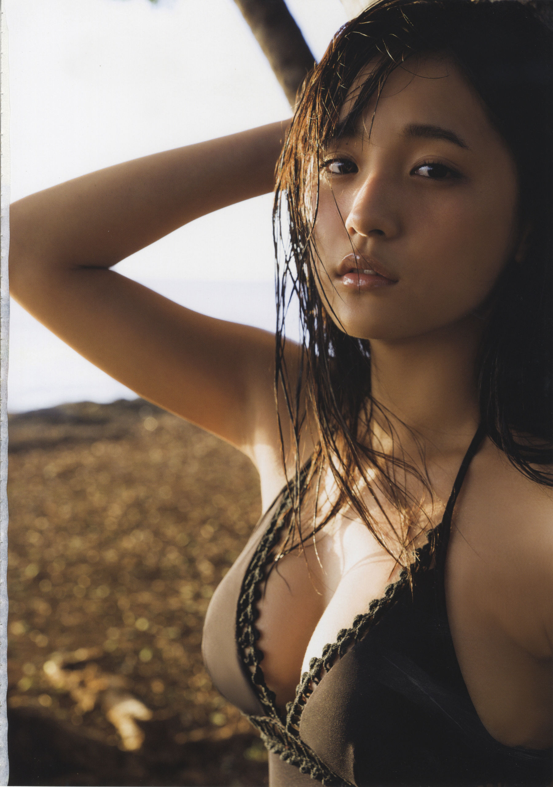 浅川梨奈 ファースト写真集 なないろ [HQ]