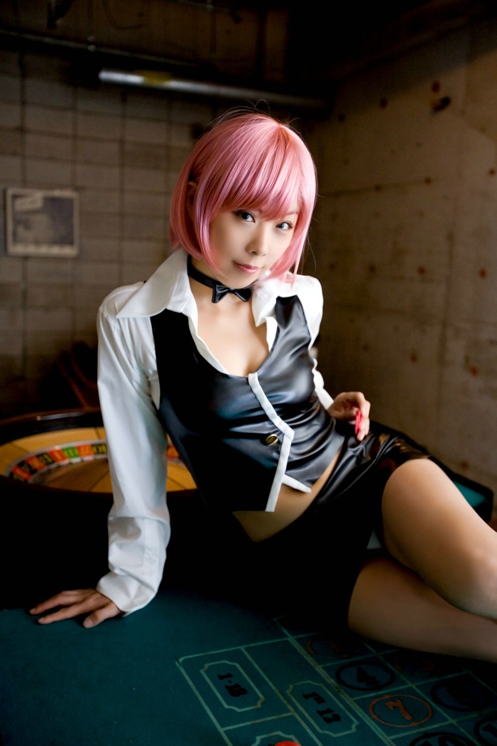 橘みなみ (Tachibana Minami) 《赌场少女》理欧?罗伦斯 3Sets