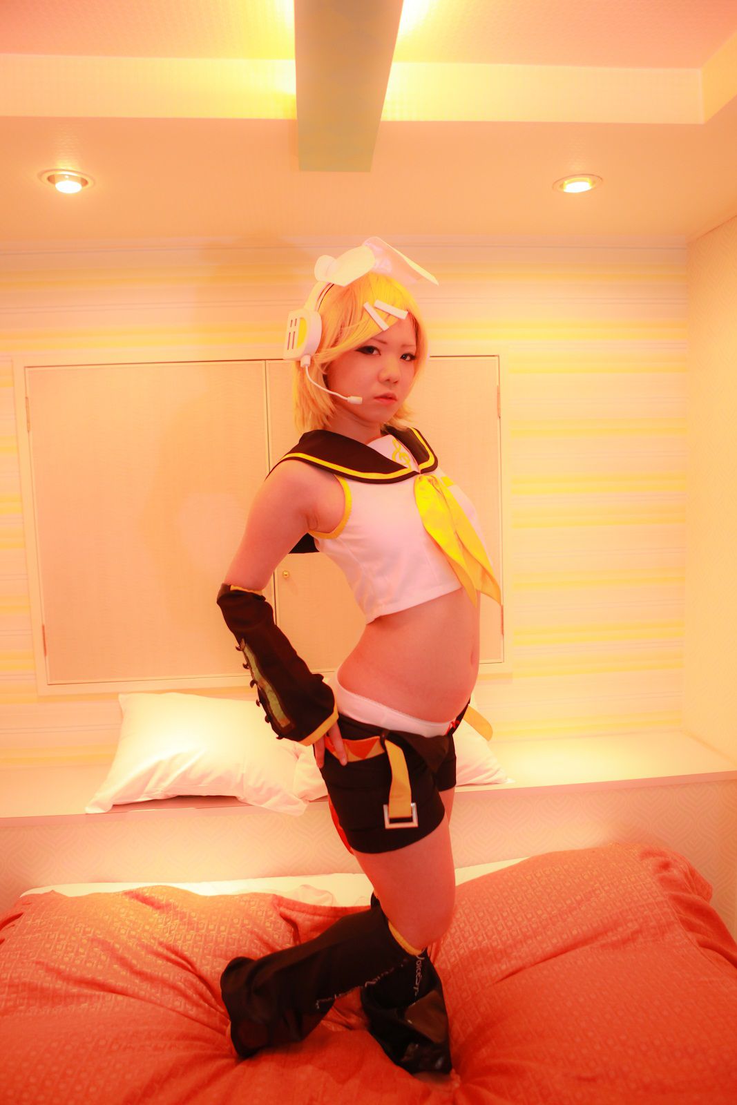 田中まな (Tanaka Mana) 《VOCALOID》鏡音リン [Cosplay Channel]