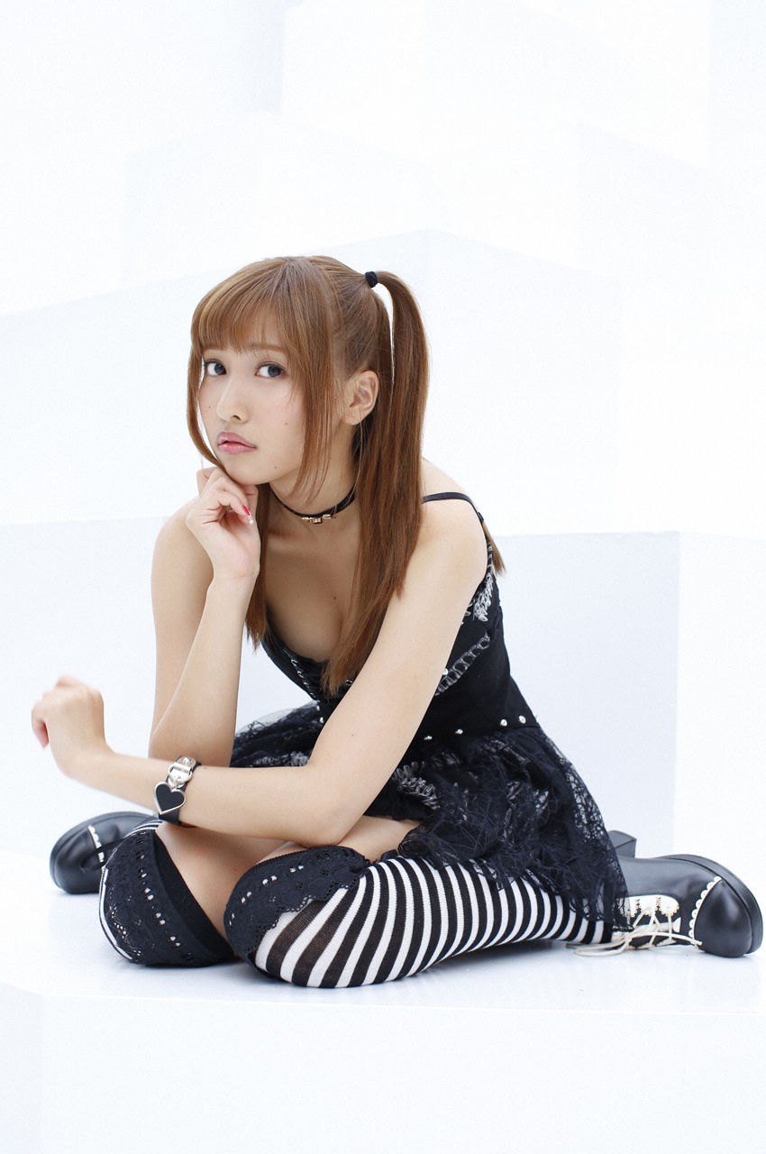 [WPB-net] Extra No.323 Hinako Sano 佐野ひなこ「Cross」