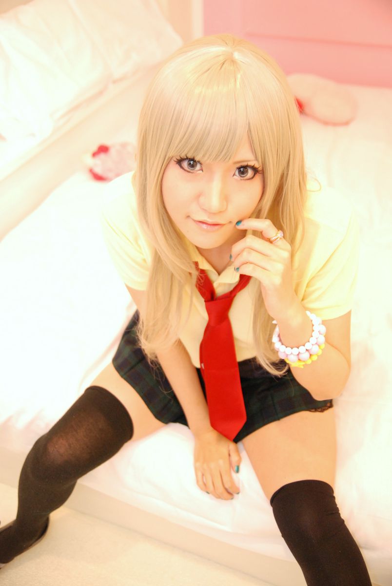 太宰ガロ (Dazai Garo) 《Macros》Sheryl Nome [From a rose.]
