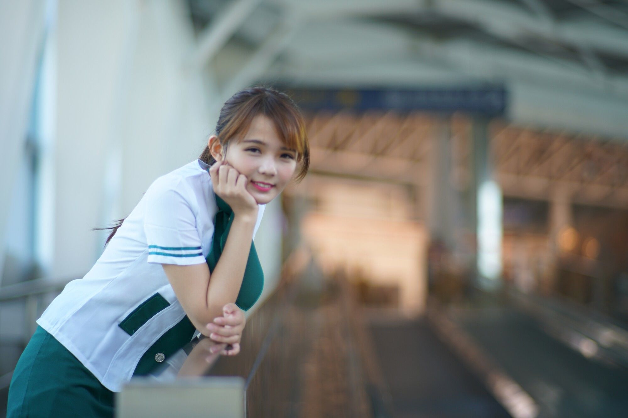 [台湾女神] 苏郁媛《烏日高鐵～空姐制服》 