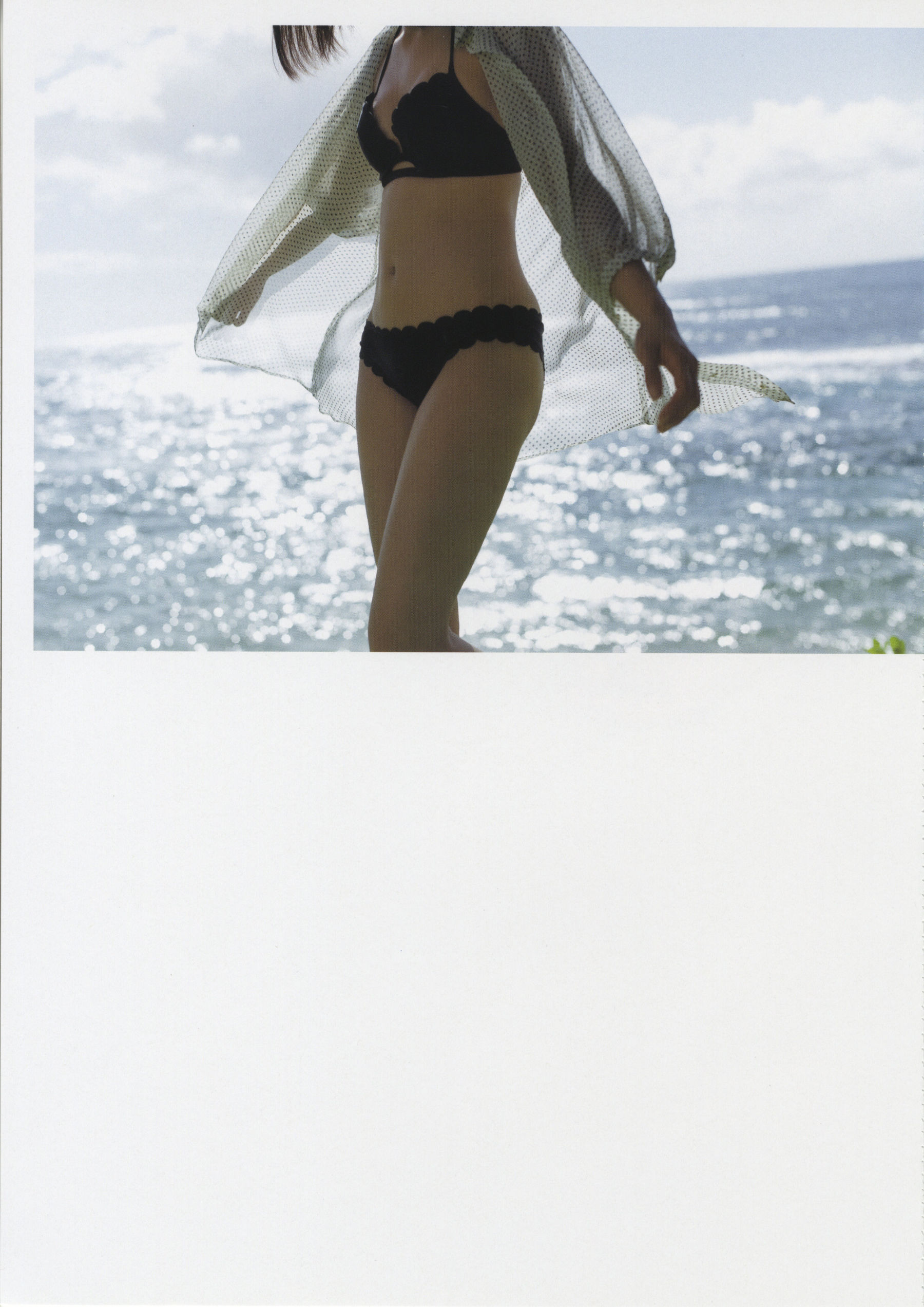 星名美怜「MIREITOPIA」 [PhotoBook] 