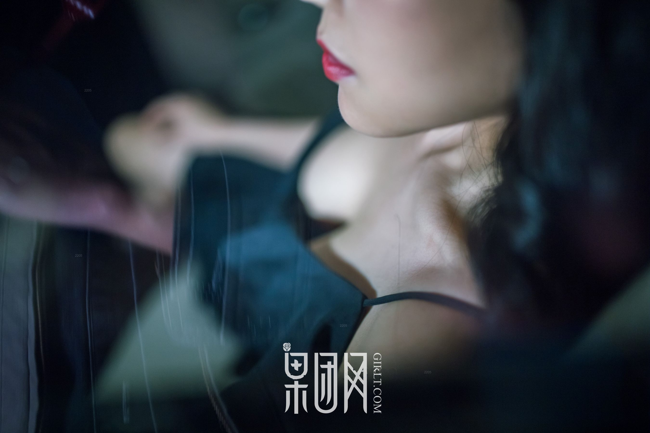 微微《美女vs豪车，你选择哪个！》 [果团网Girlt] No.107 