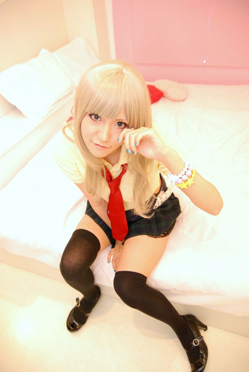 太宰ガロ (Dazai Garo) 《Macros》Sheryl Nome [From a rose.]