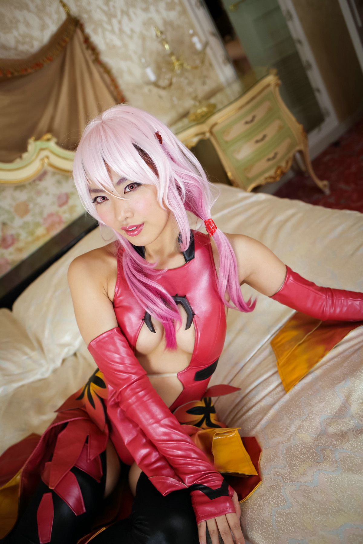 由愛可奈 《Guilty Crown》楪いのり [SEVEN D SISTERS]