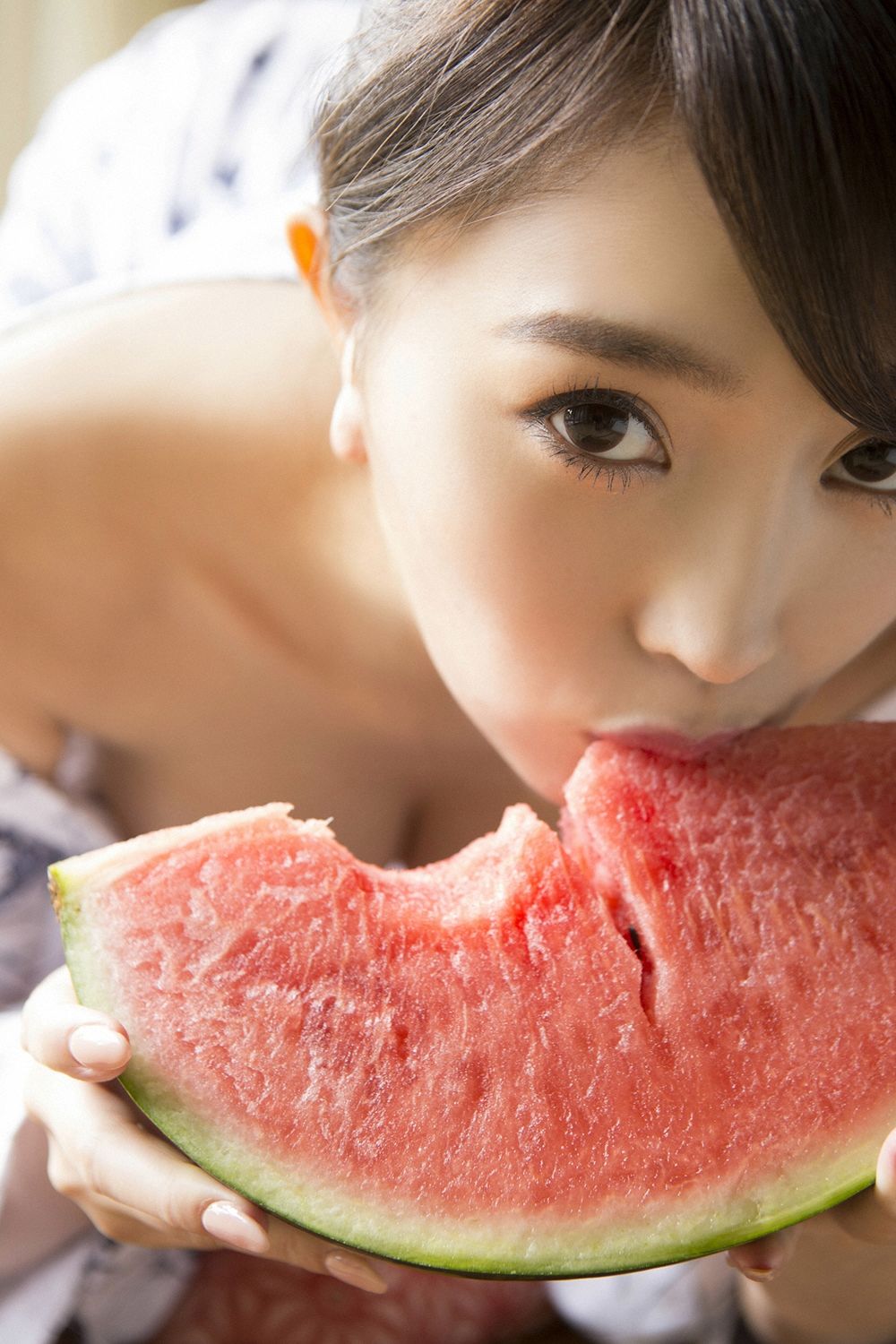 [YS-Web] Vol.821 Tomomi Morisaki 森咲智美 「ハイスペックSEXY美女としっぽり温泉旅」