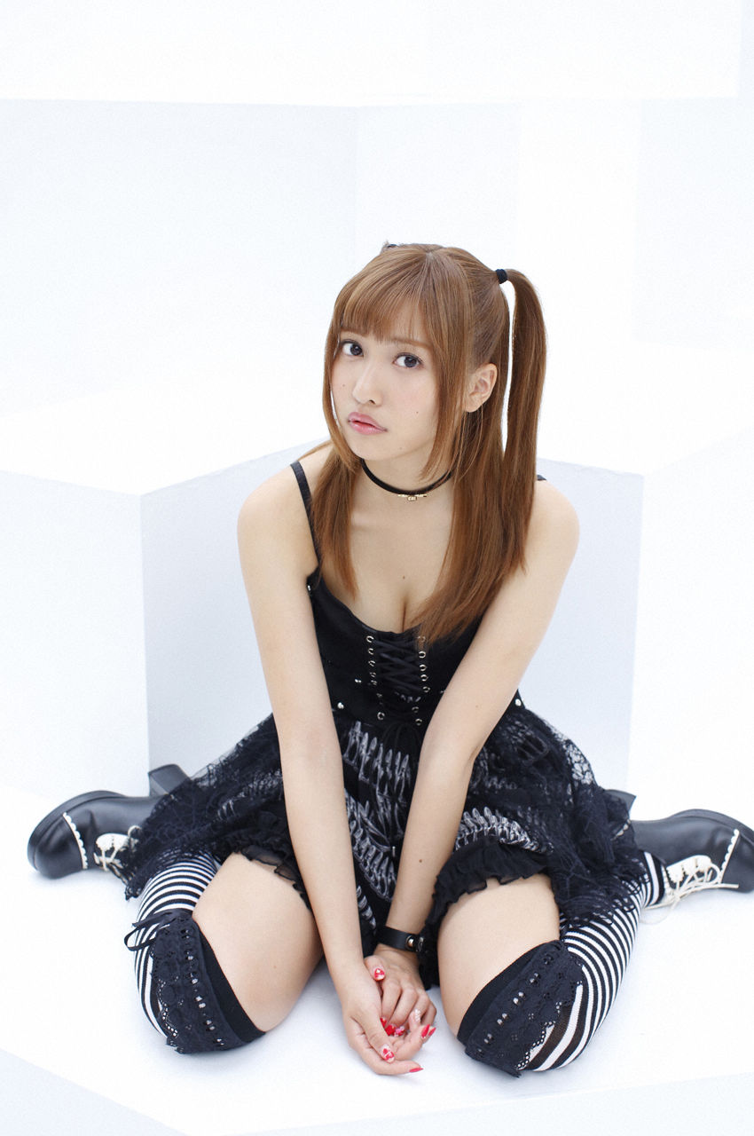 [WPB-net] Extra No.323 Hinako Sano 佐野ひなこ「Cross」