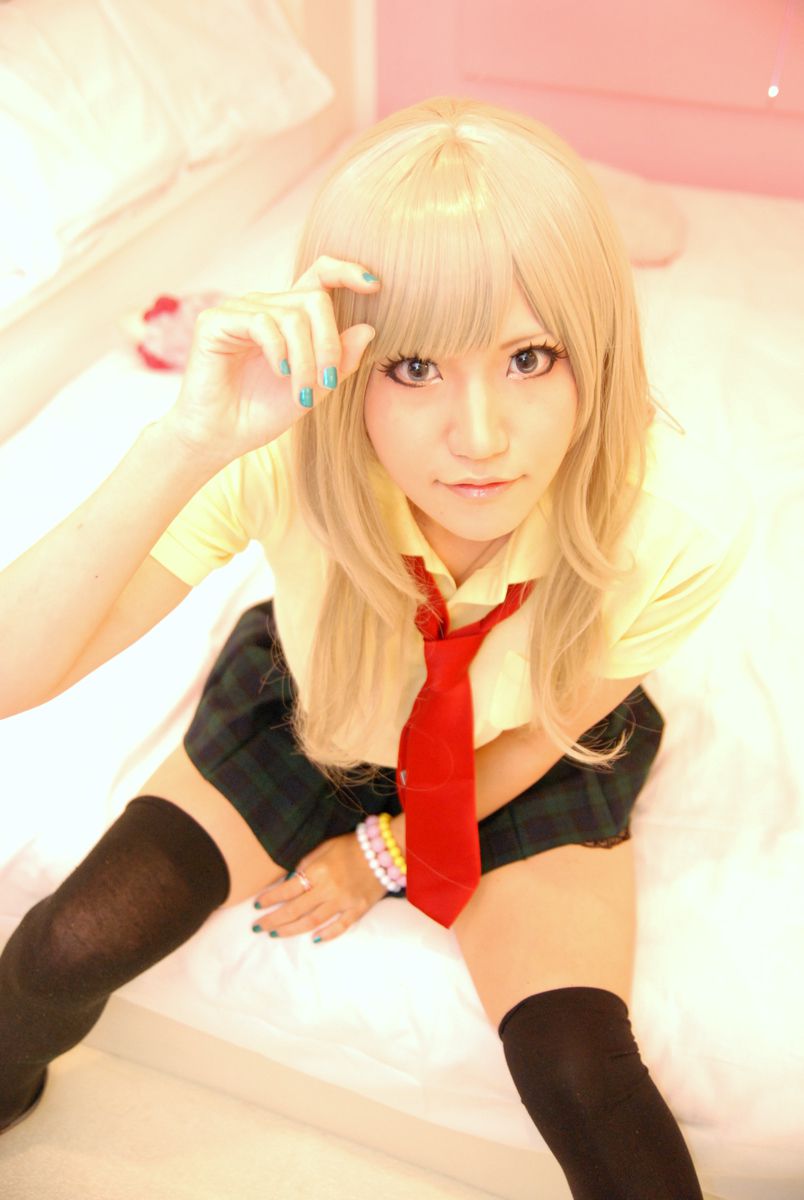 太宰ガロ (Dazai Garo) 《Macros》Sheryl Nome [From a rose.]