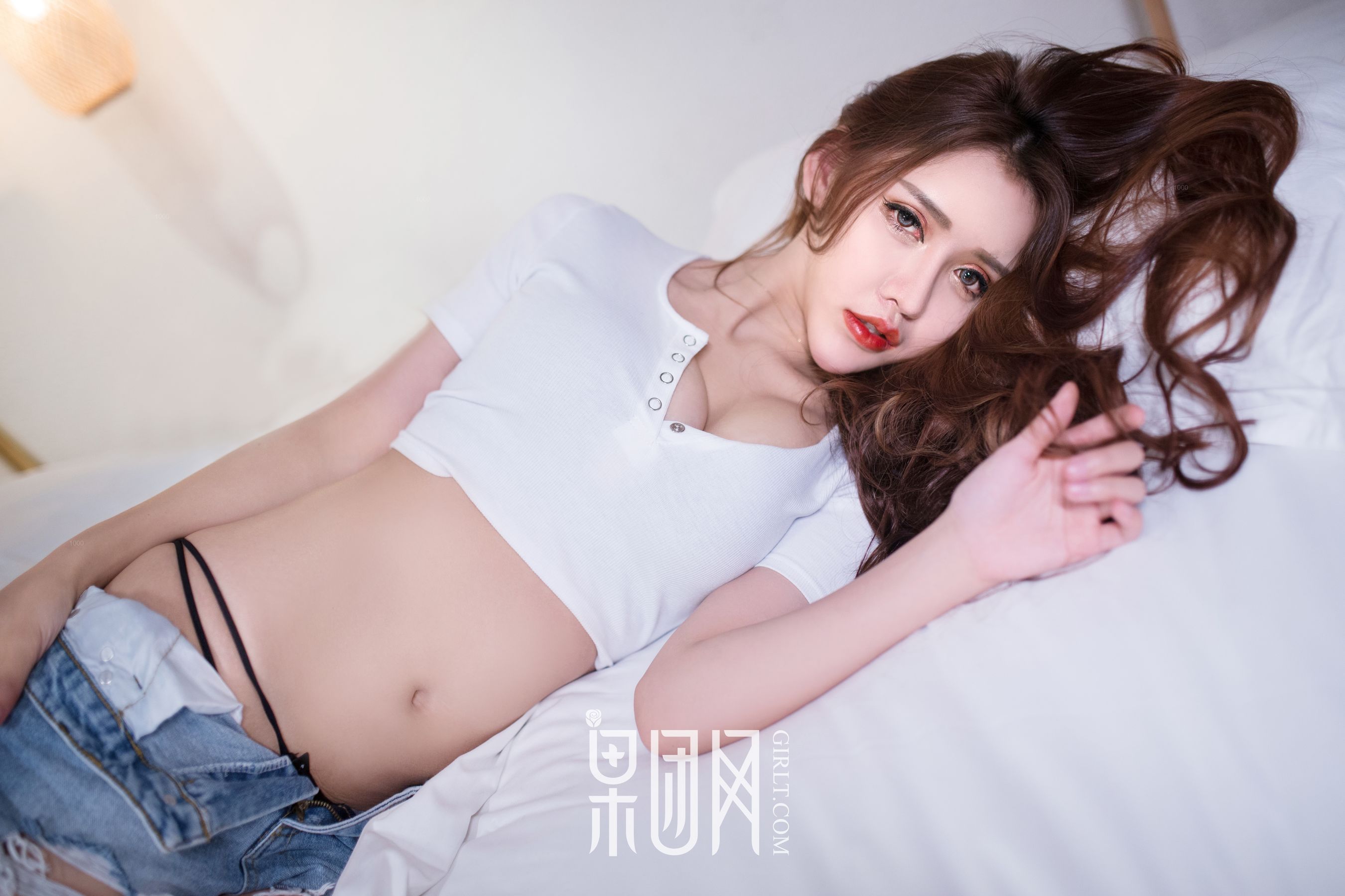 lunana_lee/乳神娜娜《大秀34D酥胸》 [果团网Girlt] No.055 