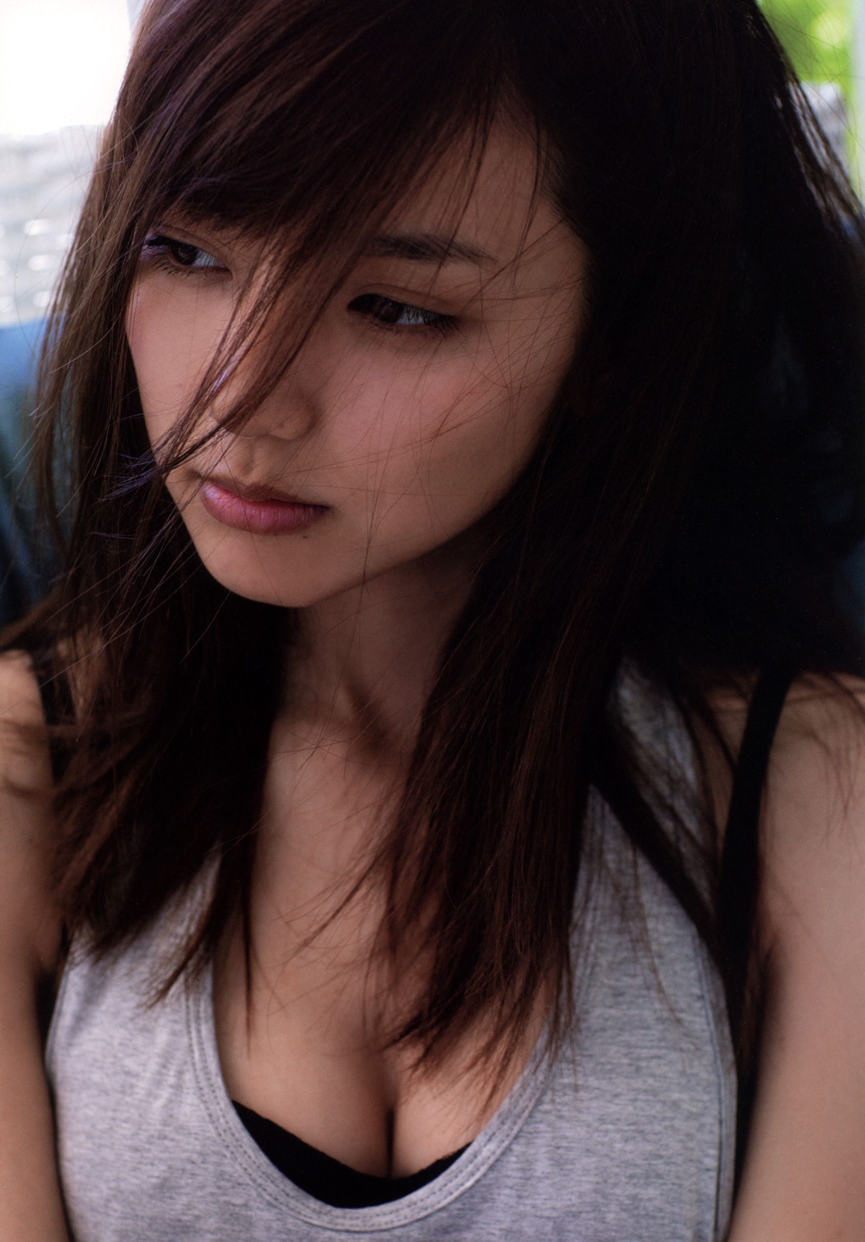 真野恵里菜《Escalation》 [PhotoBook] 