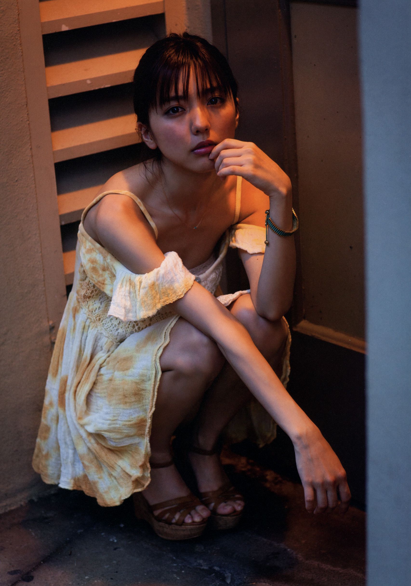 真野恵里菜《Escalation》 [PhotoBook] 